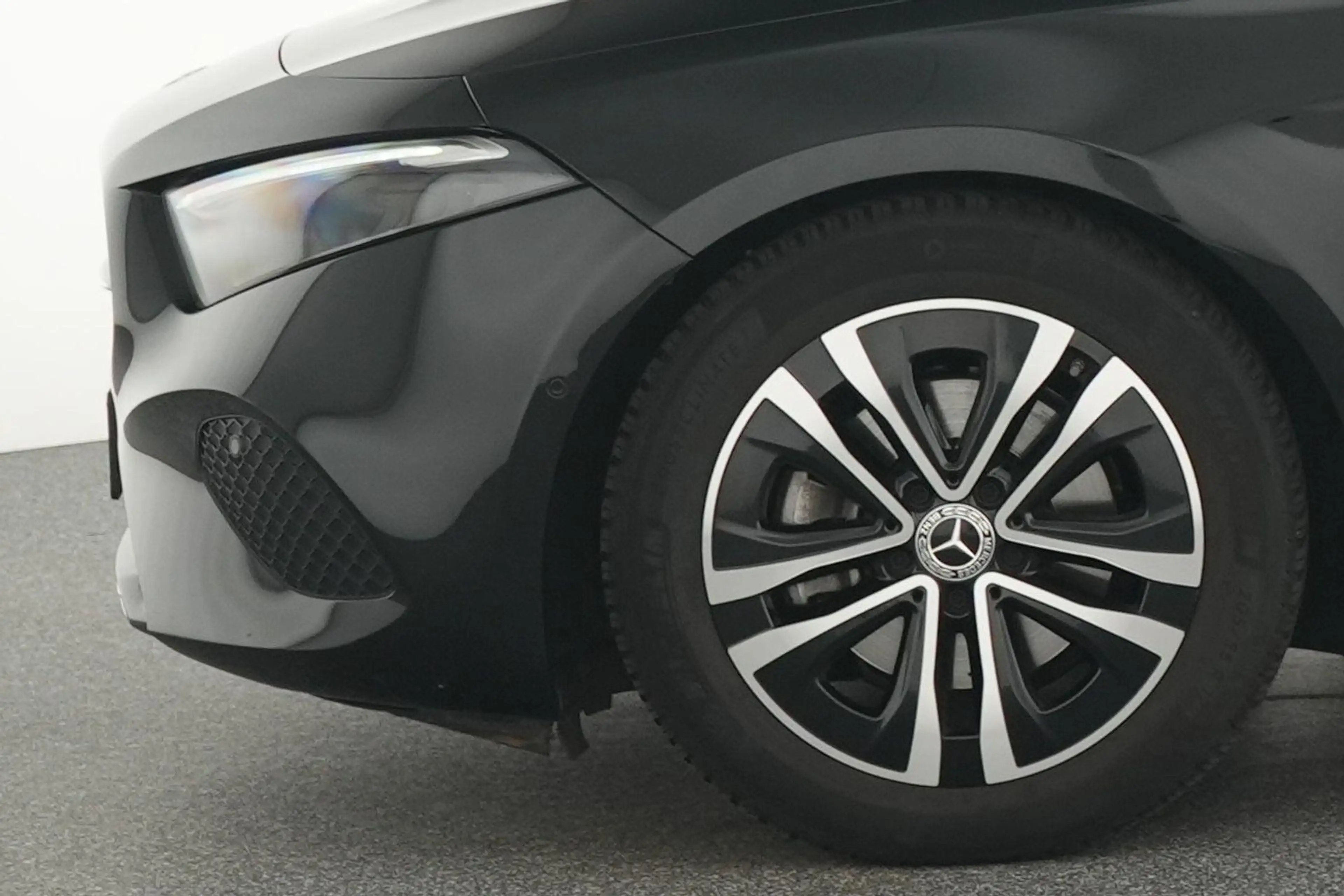 Mercedes-Benz A 180 Progressive — photo 5