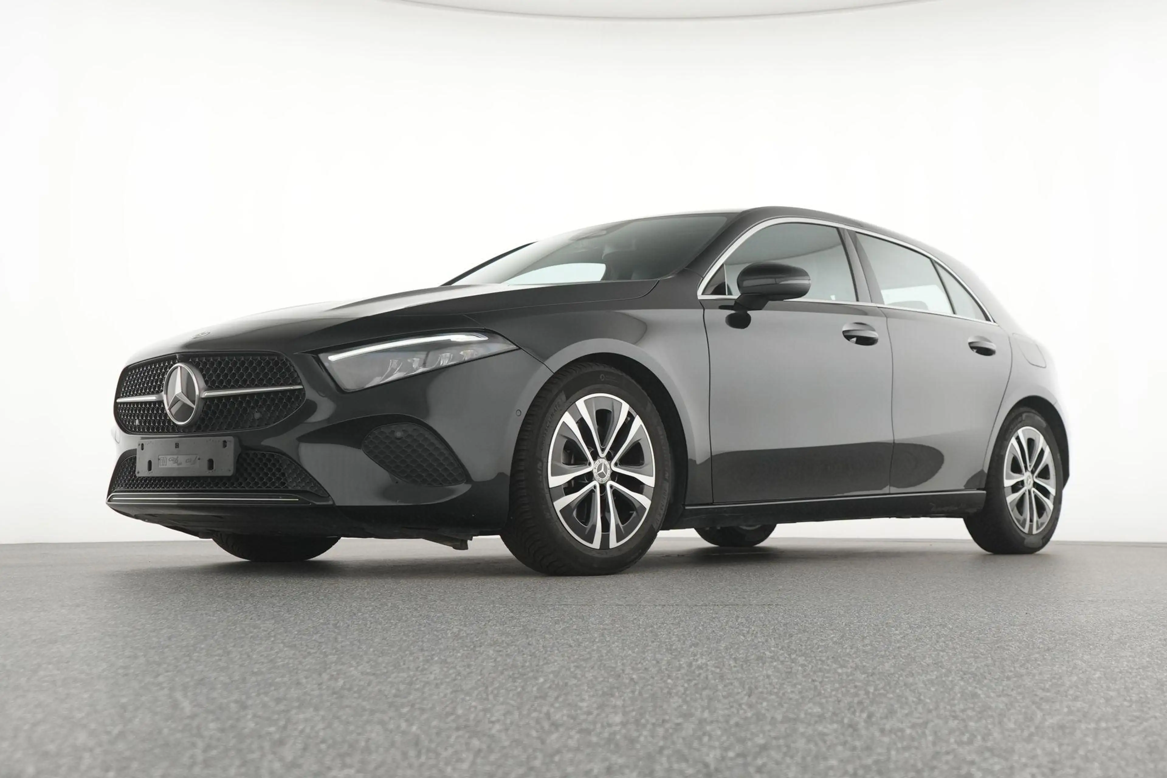 Mercedes-Benz A 180 Progressive — photo 10