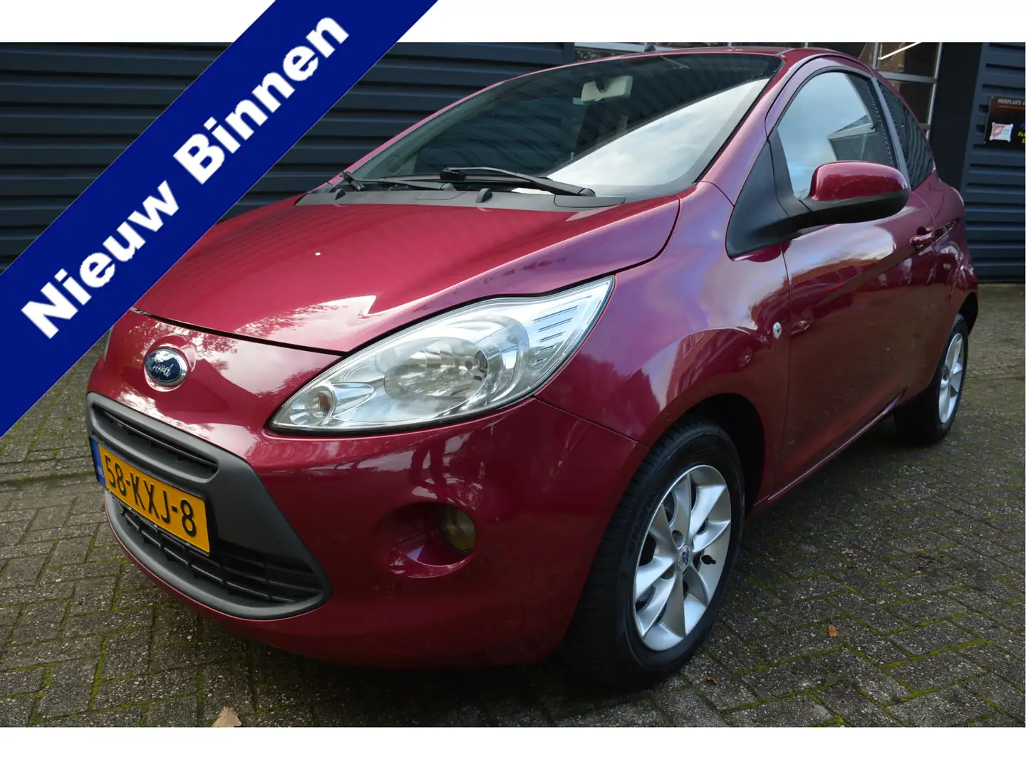 Ford Ka/Ka+ 1.2 Titanium Airco Paars - 1