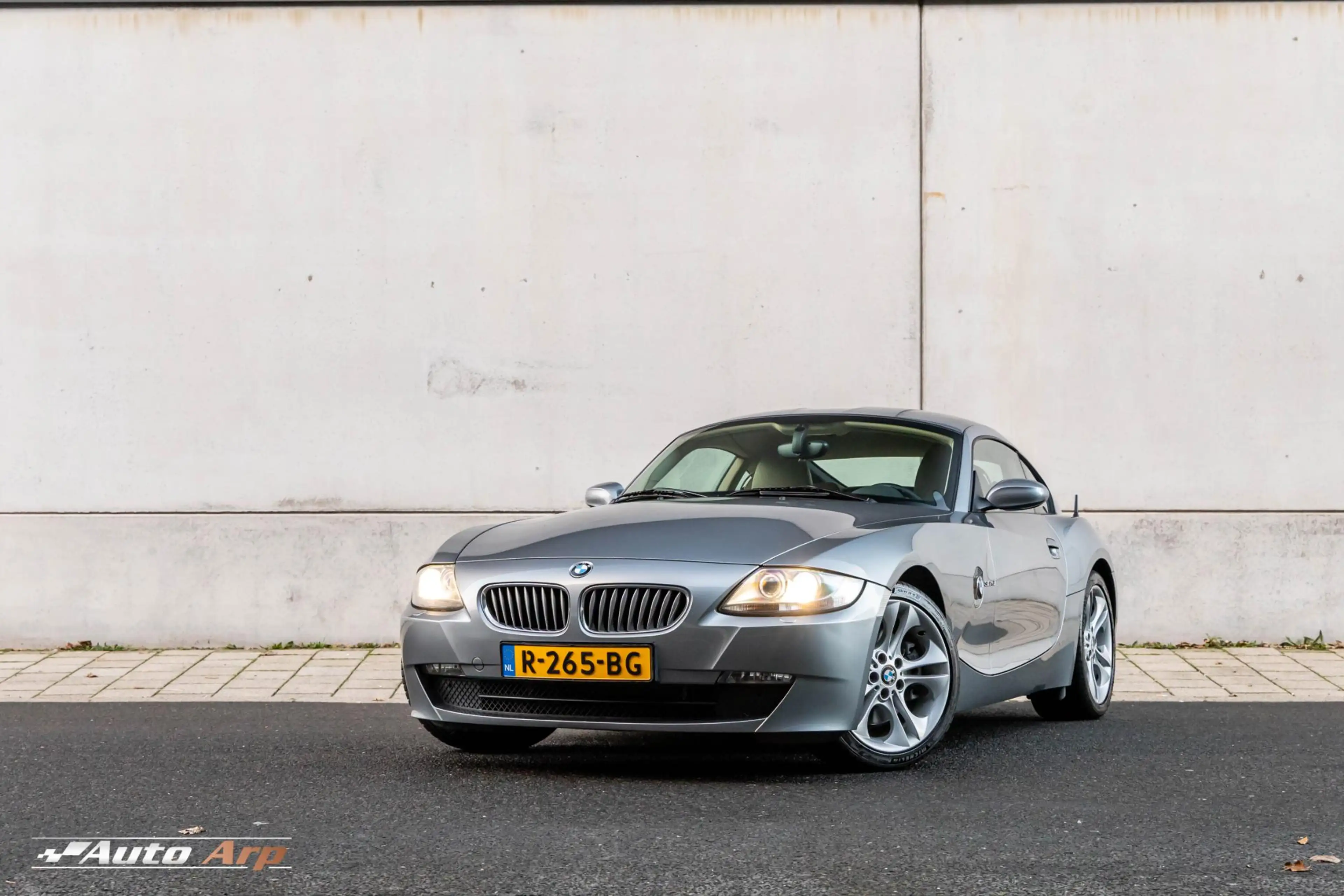 BMW Z4 Coupé 3.0si — photo 6