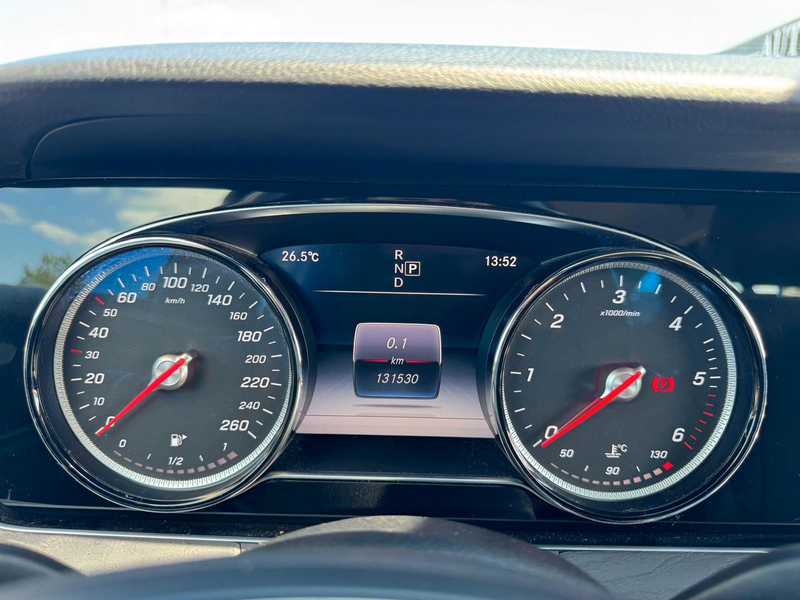Mercedes-Benz E 220 d T 9G-TRONIC"AVANTGARDE"AHK*KAMERA*NAVI* — photo 13