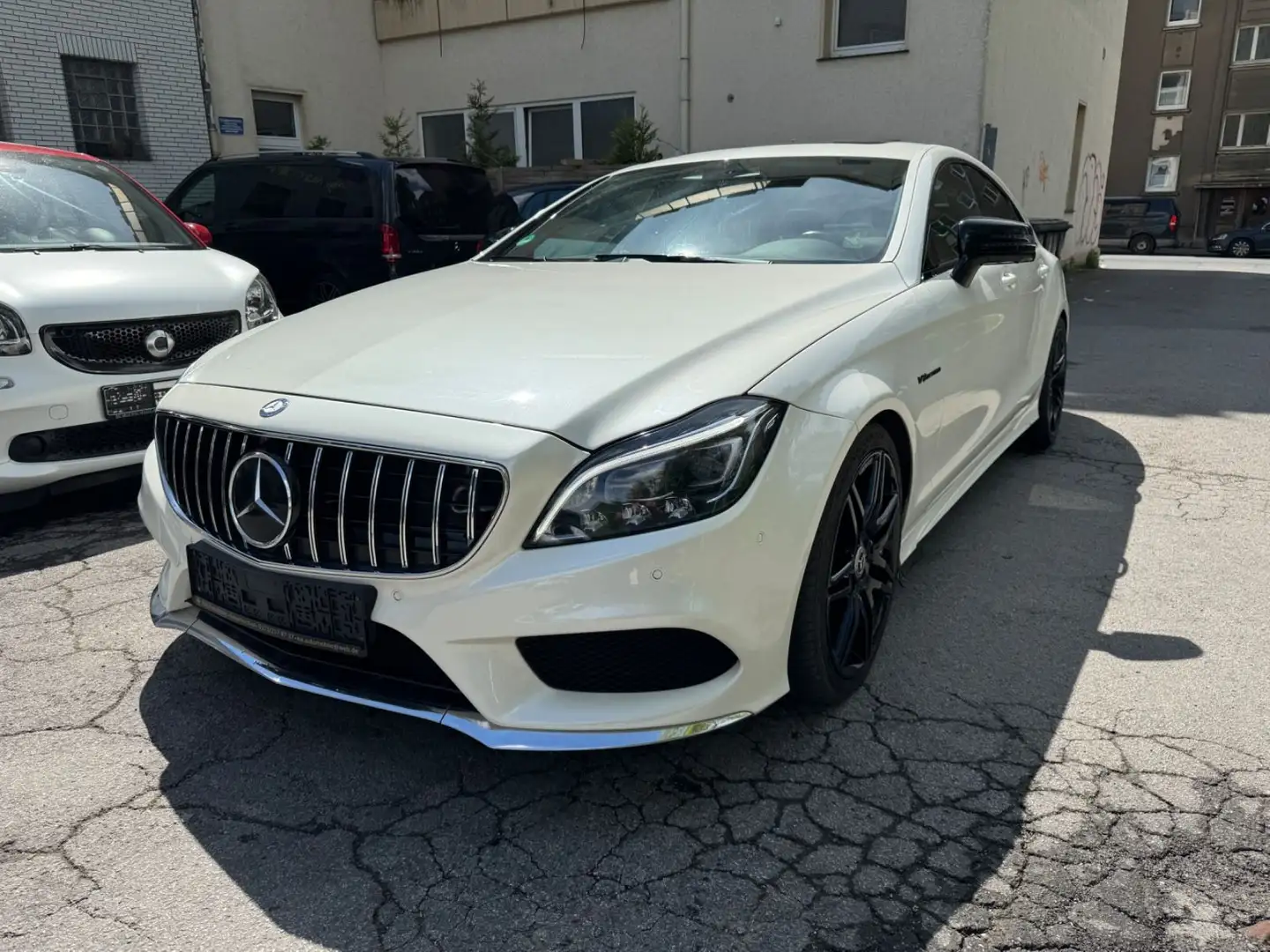 Mercedes-Benz CLS 500 BE 4M AMG Line 9G DTR+ Multibeam Blanco - 1