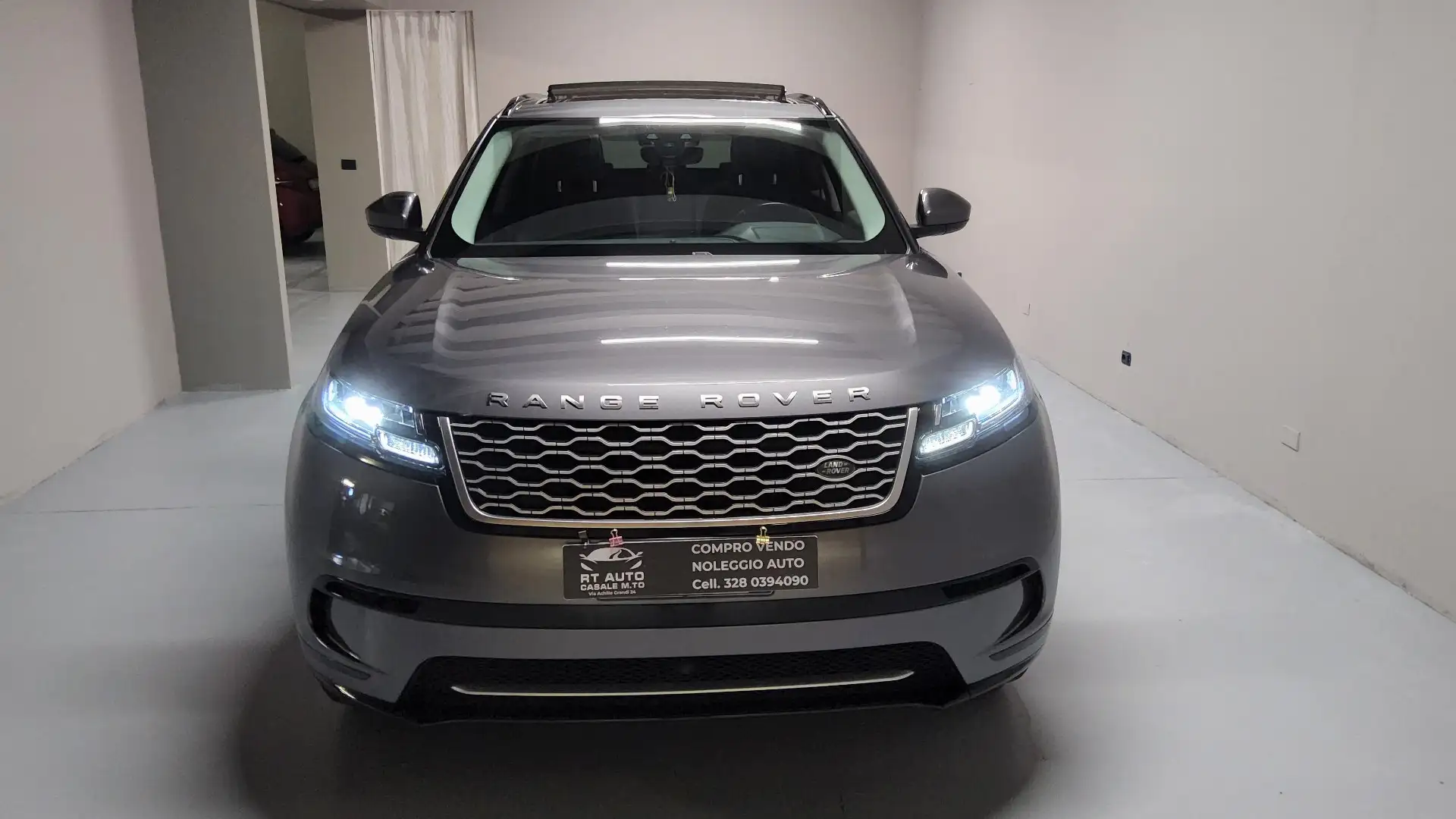 Land Rover Range Rover Velar 2.0 td4 R-Dynamic HSE 180cv auto - 2