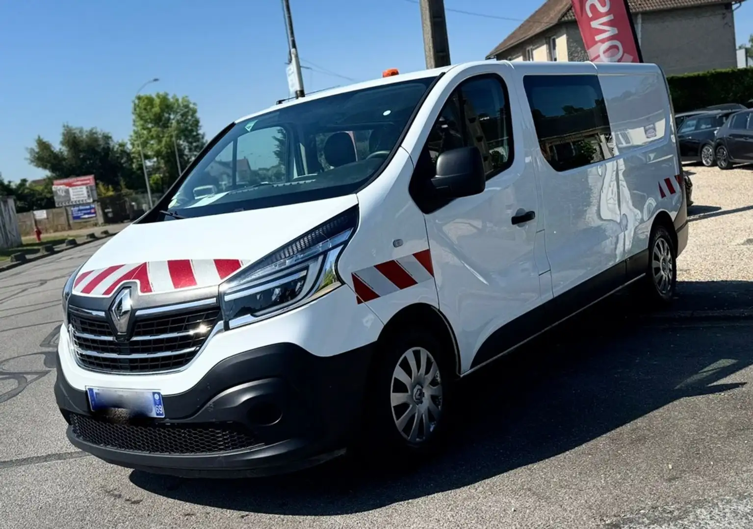 Renault Trafic 2.0 DCI 170CV BVA 6 PLACES L2H1 16659HT ENTRETIEN  Blanc - 1