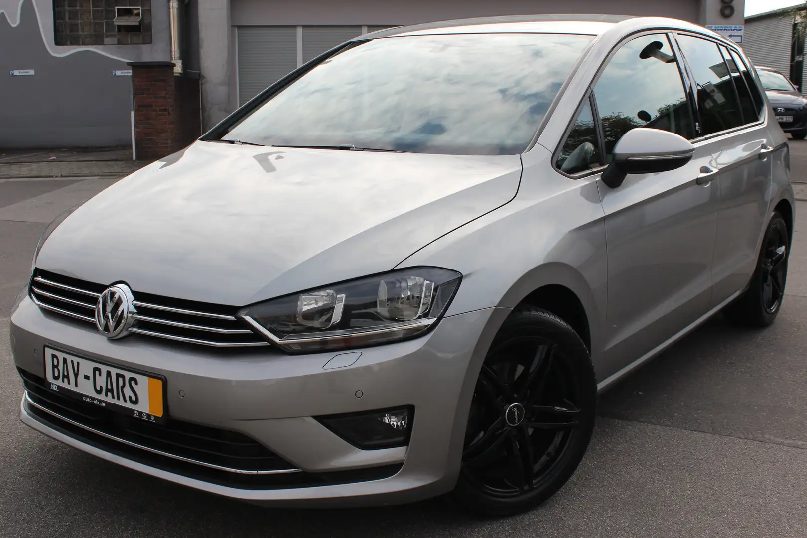 Volkswagen Golf Sportsvan Sound BMT/Start-Stopp / Navi Grau - 1