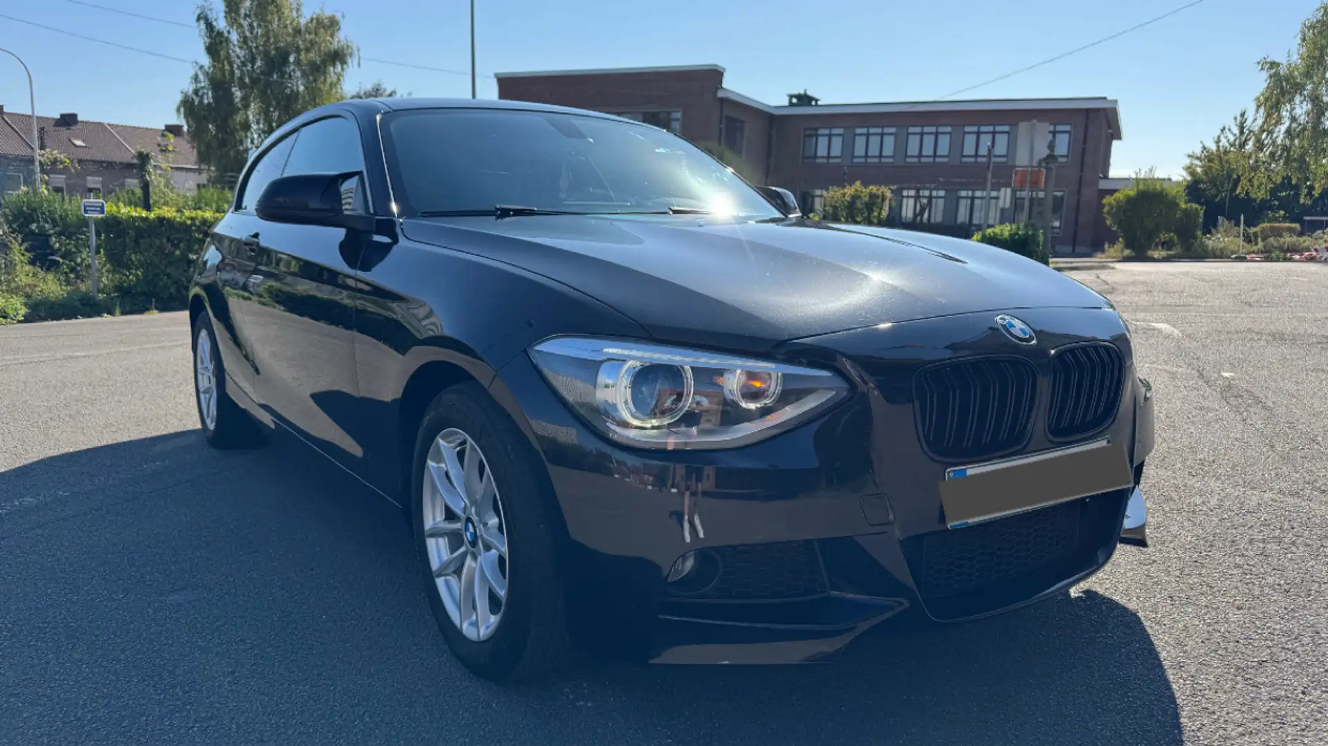 BMW 114 114i CarPlay Look M - 2