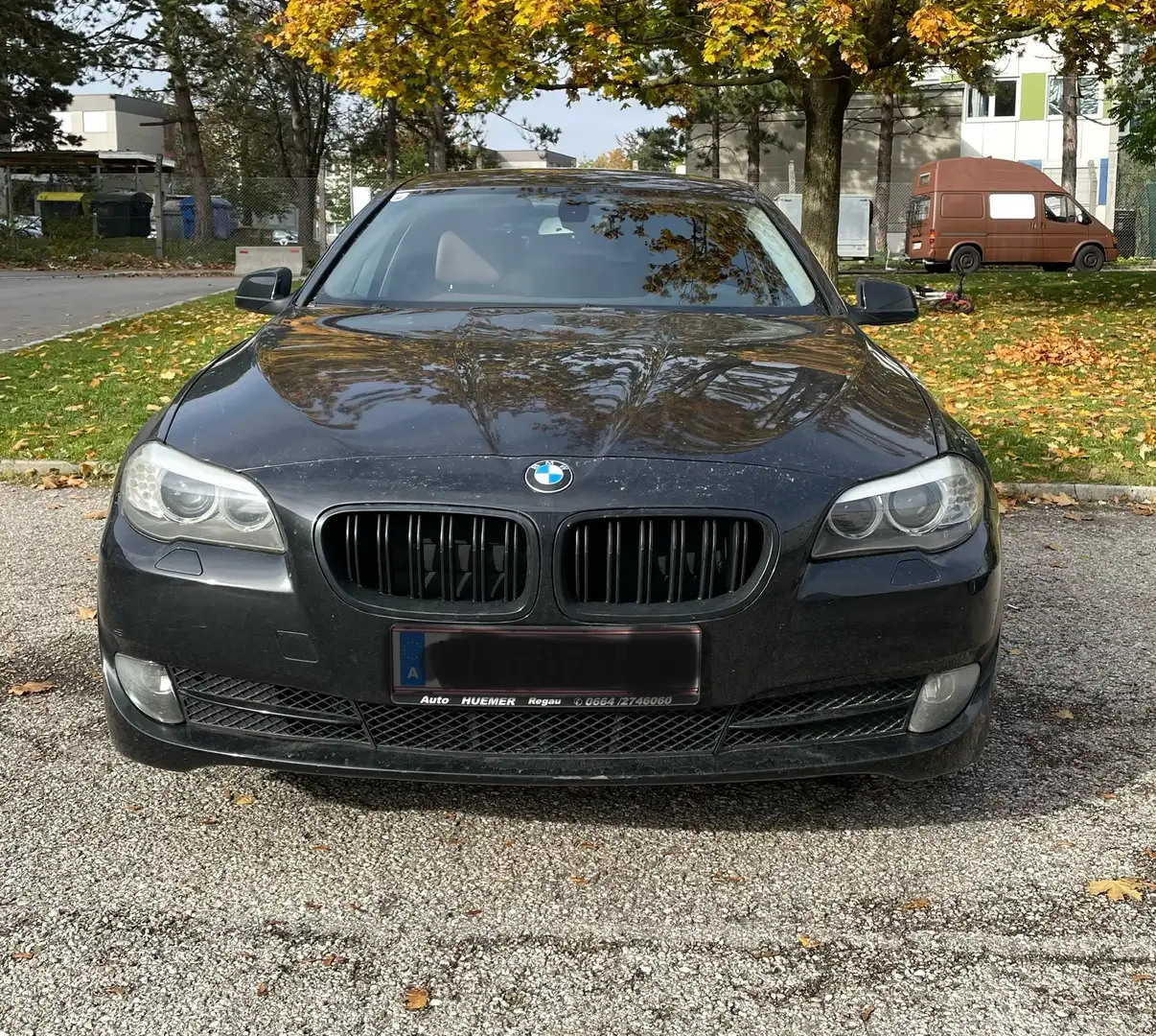 BMW 520 520d Touring Österreich-Paket Aut. Schwarz - 2