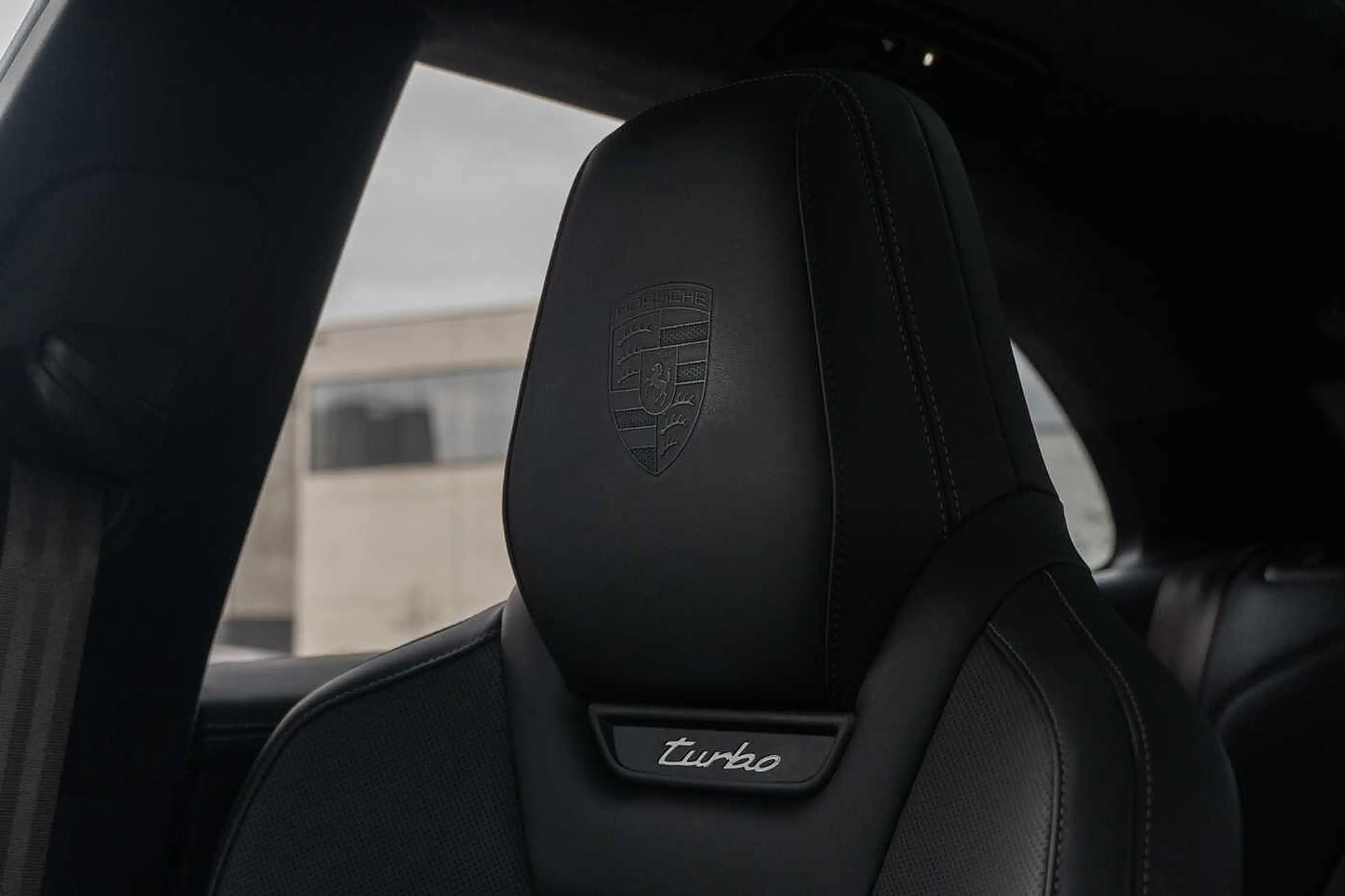 Porsche Macan Turbo New Price of 152.000 euros! — photo 9