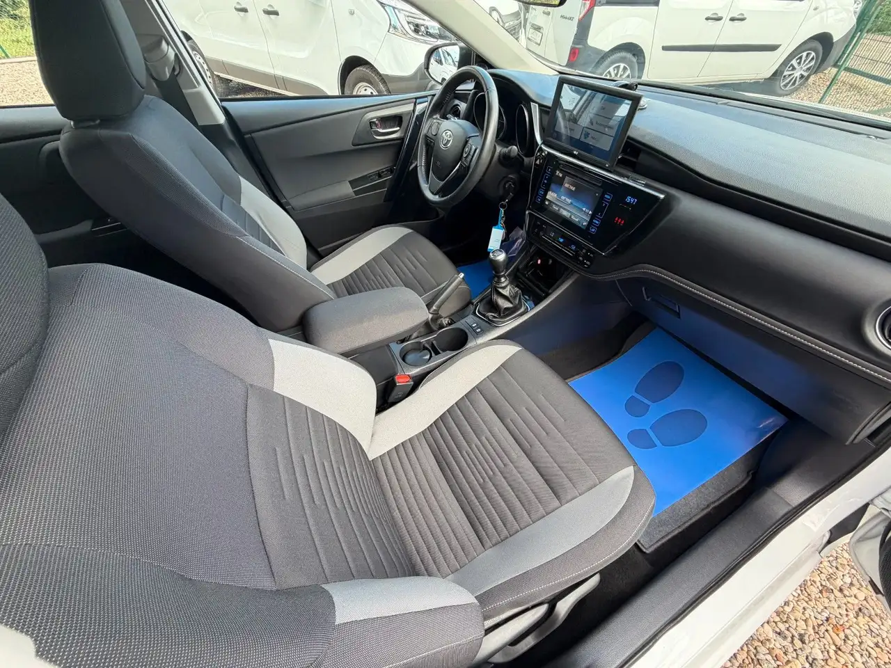 Toyota Auris — photo 16 sur 24