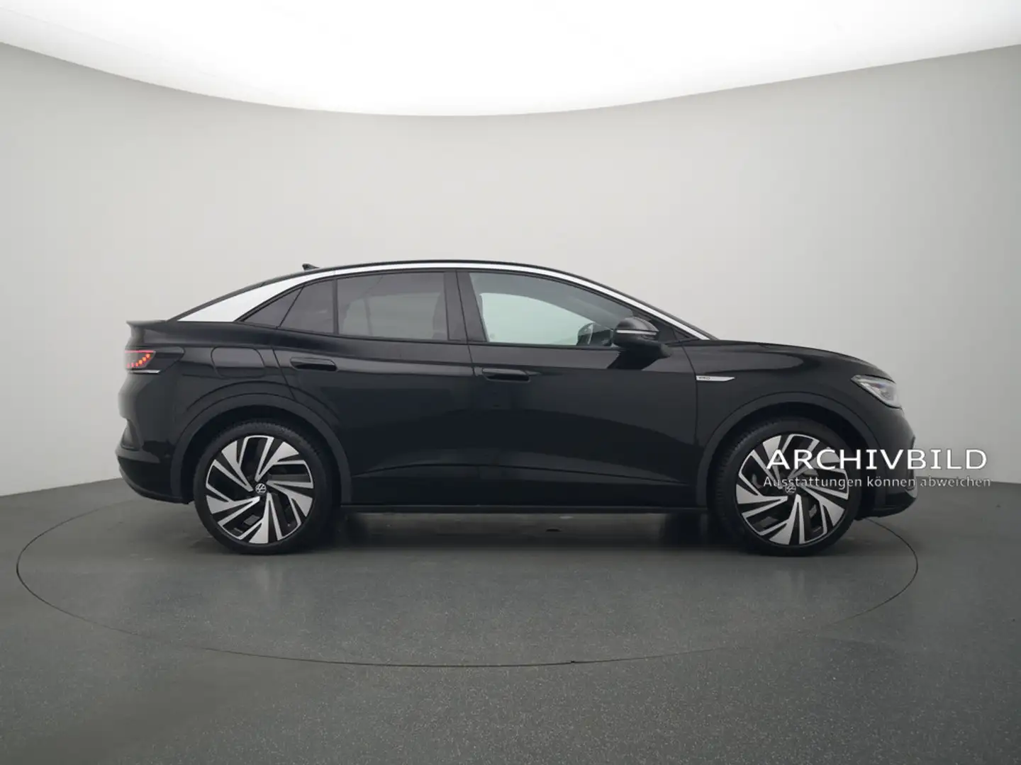 Volkswagen ID.5 Pro Performance PANO MATRIX AHK KAM 360° Schwarz - 2