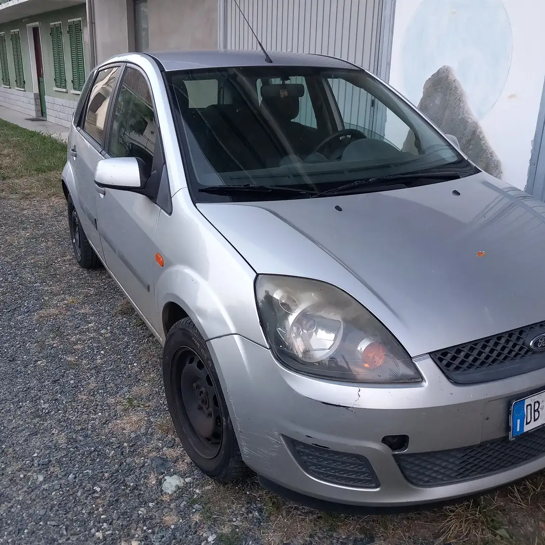 Ford Fiesta 5p 1.4 tdci Collection - 1