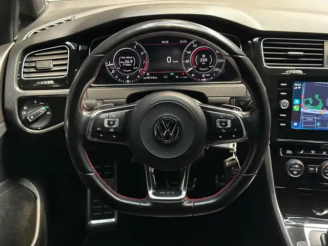 Volkswagen Golf view 14