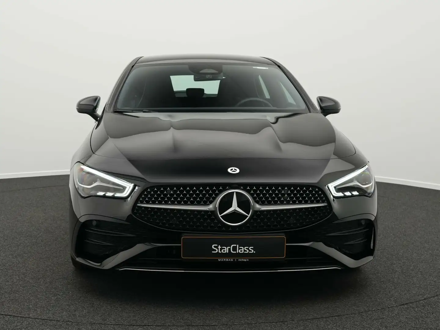 Mercedes-Benz CLA 180 CLA 180 Shooting Brake AMG-Line Kamera+Keyless LED Noir - 2