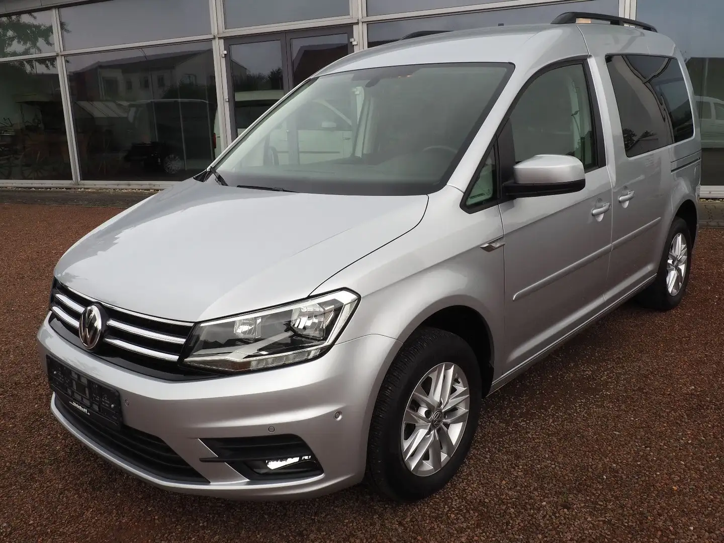 Volkswagen Caddy Comfortline Automatik Rollstuhlgerecht Silber - 2