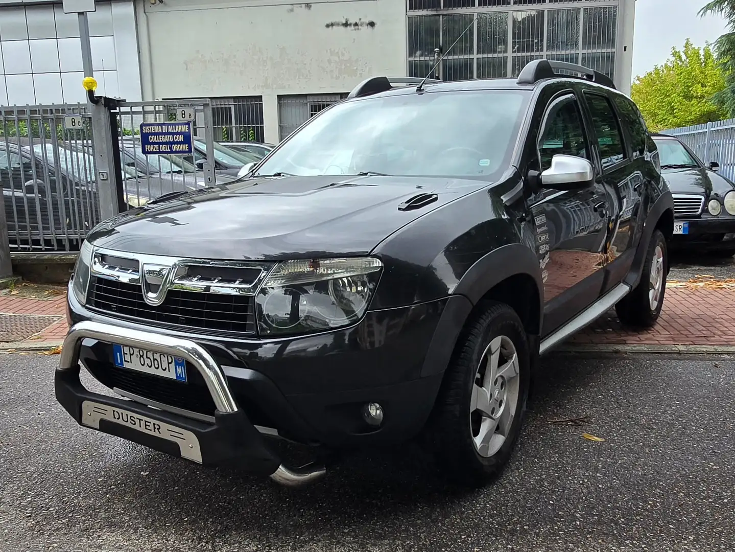 Dacia Duster Duster 1.6 4x2 Lauréate OK NEOPATENTATI Чорний - 1