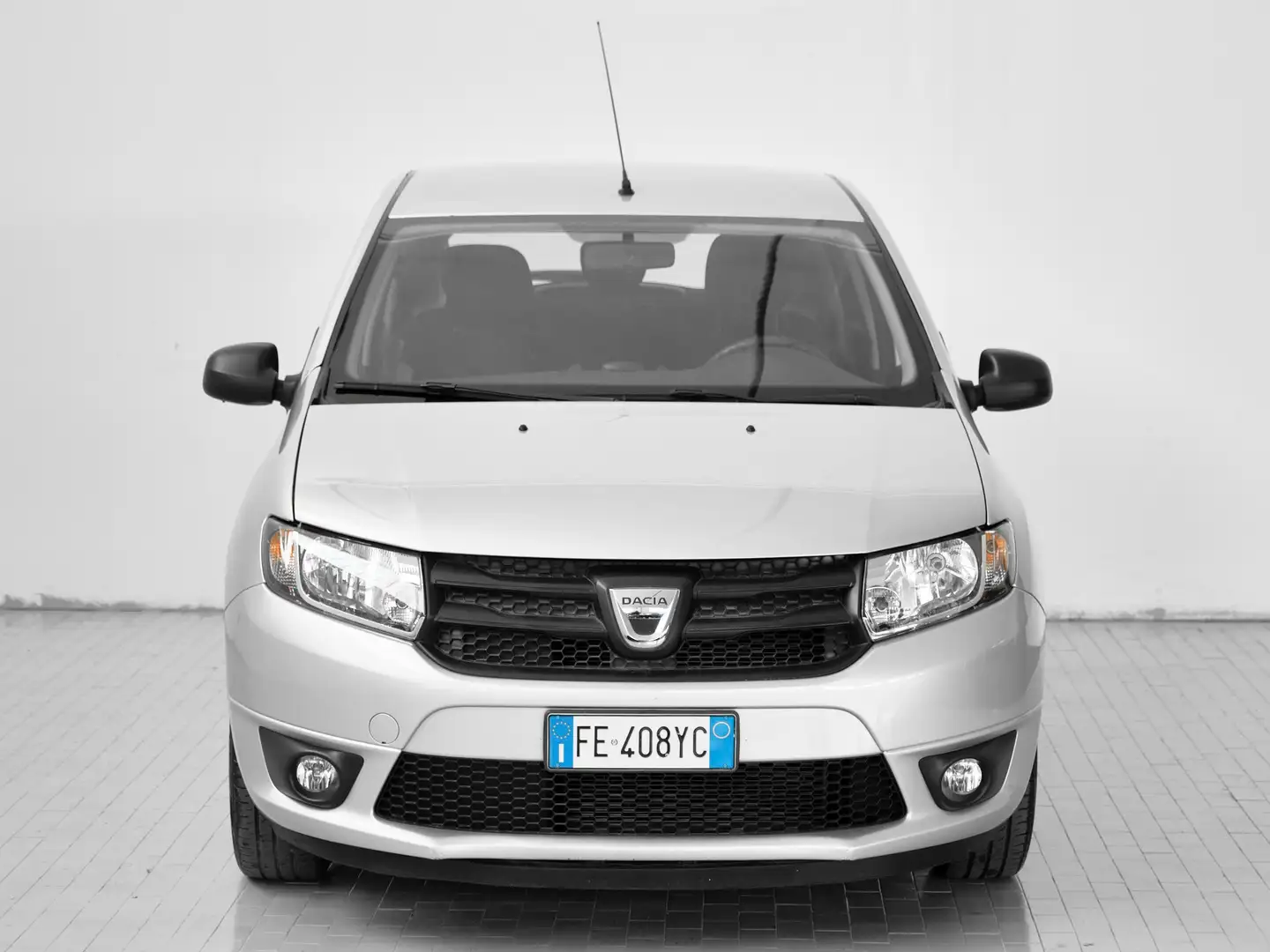 Dacia Sandero Sandero 1.2 73cv E6 Argento - 1
