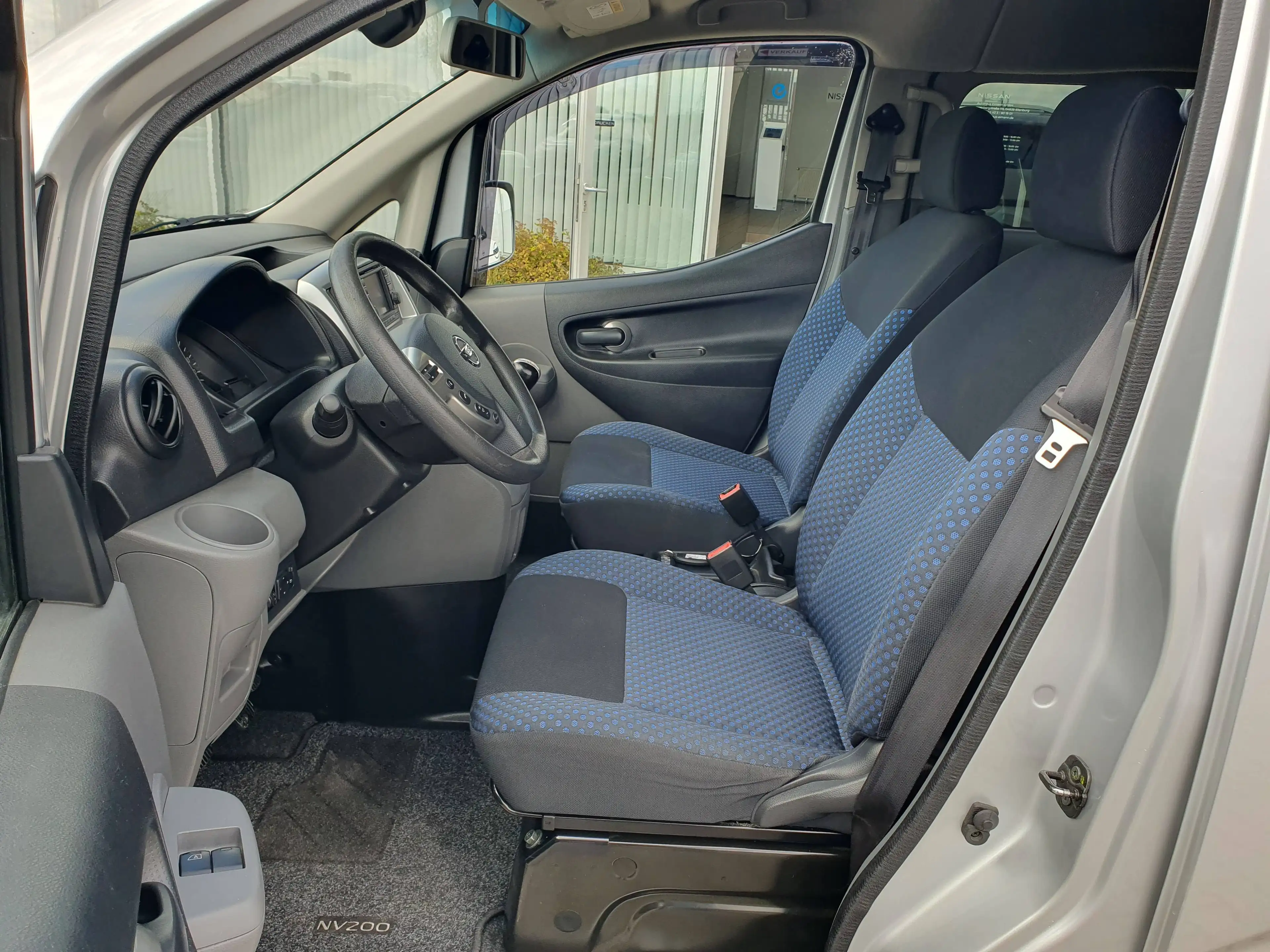 Nissan Evalia NV200 dCi 110 NV200 1.5 Tekna 7 Sitze — photo 9