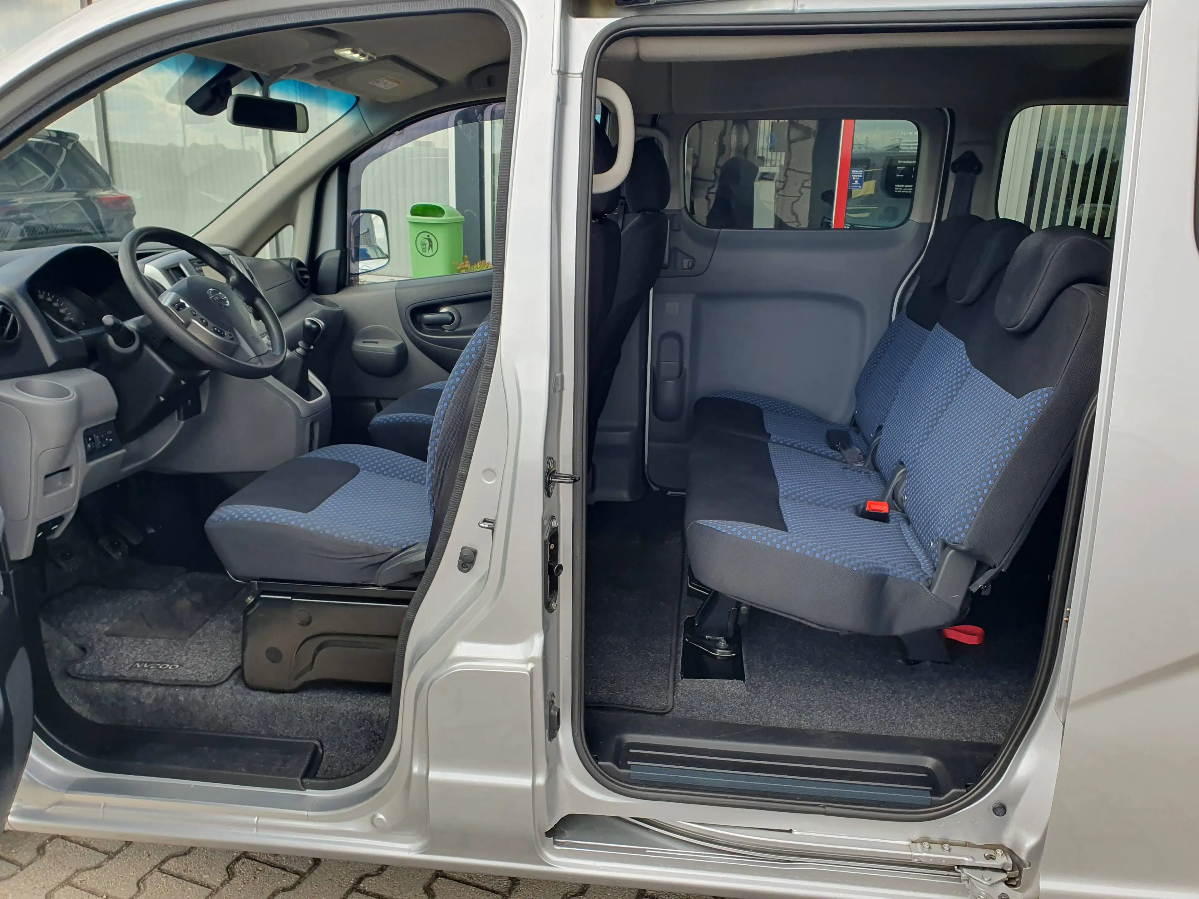 Nissan Evalia NV200 dCi 110 NV200 1.5 Tekna 7 Sitze — photo 10