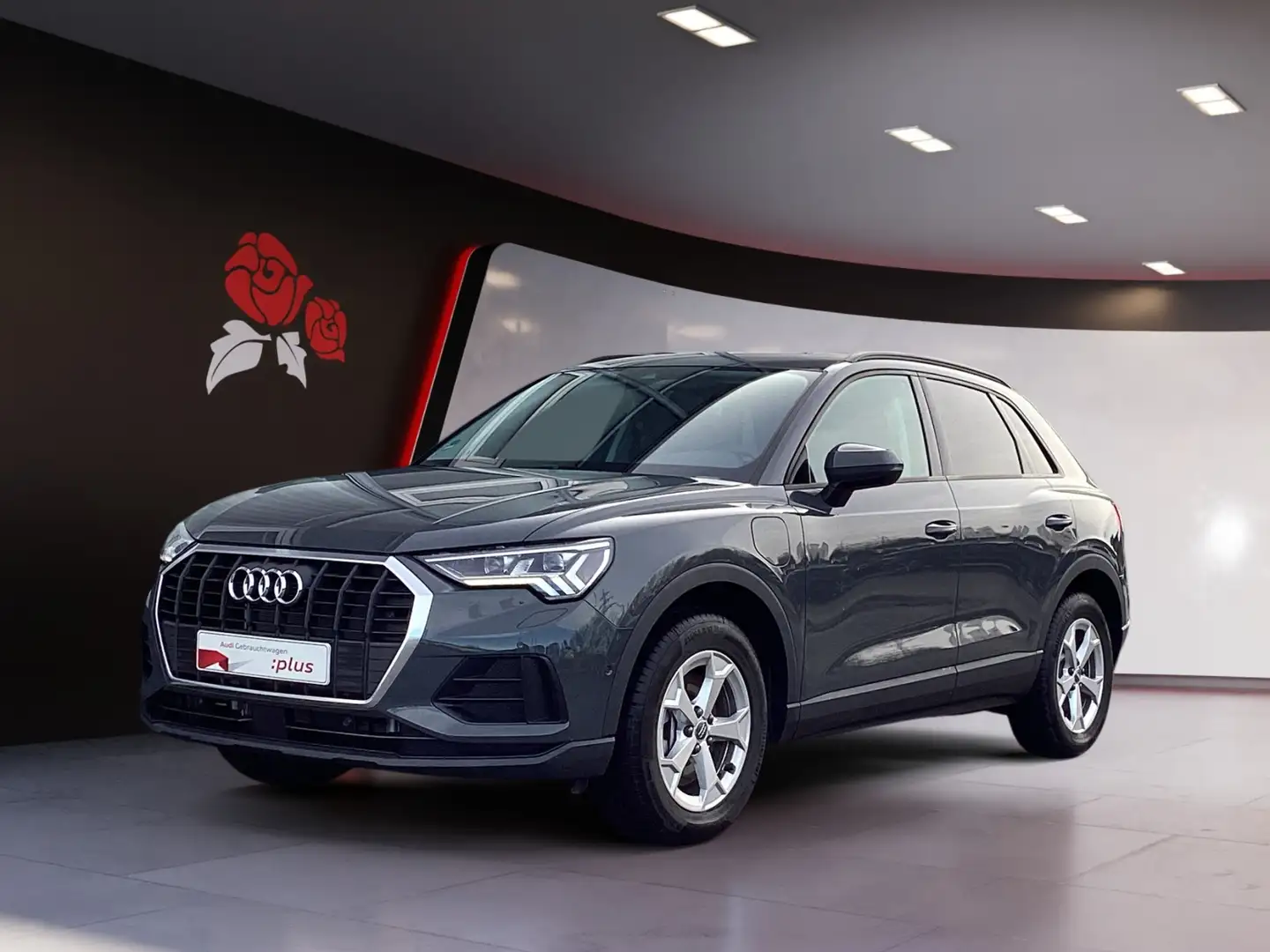 Audi Q3 45 1.4 TFSI e HYBRID S-tronic AHK Navi Matrix-LED Grau - 2