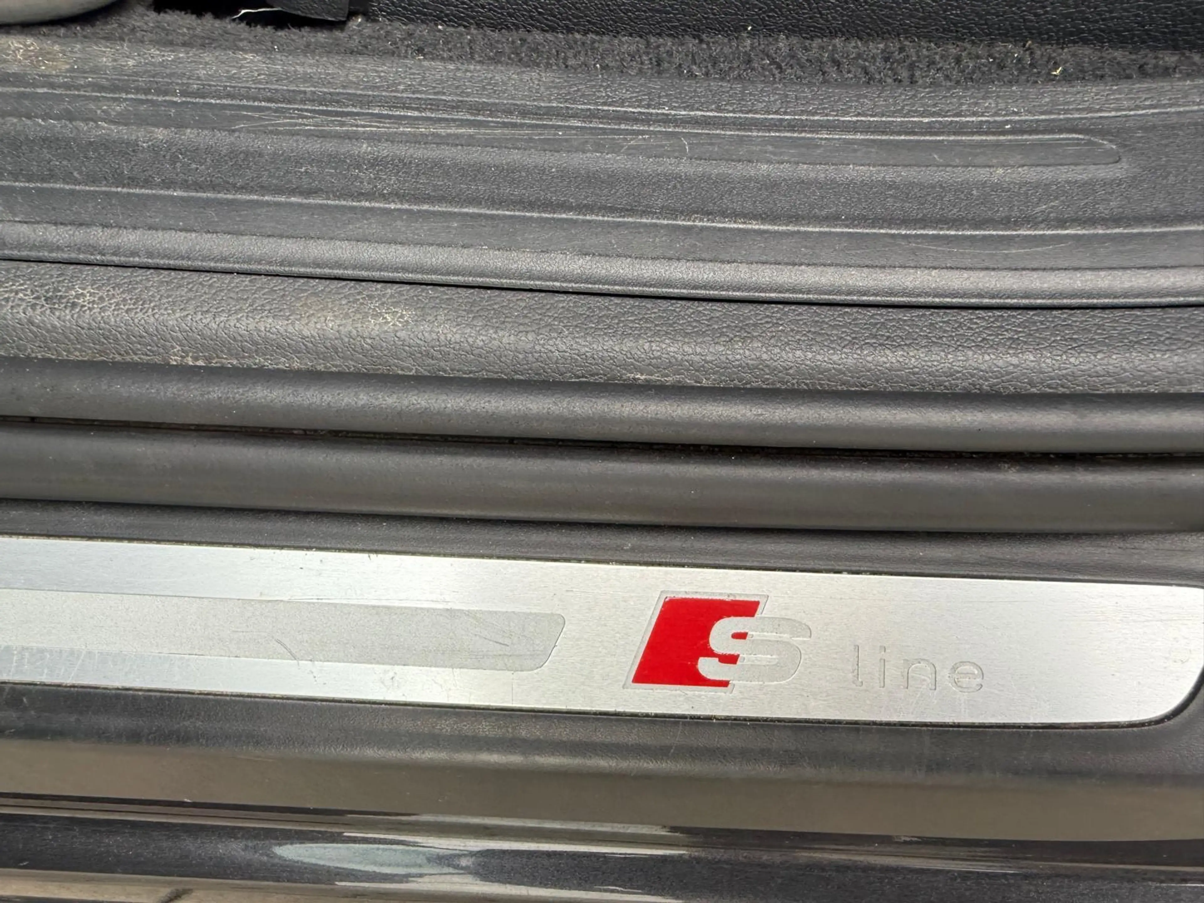 Audi Q7 3.0 TDI quattro (176kW) — photo 15