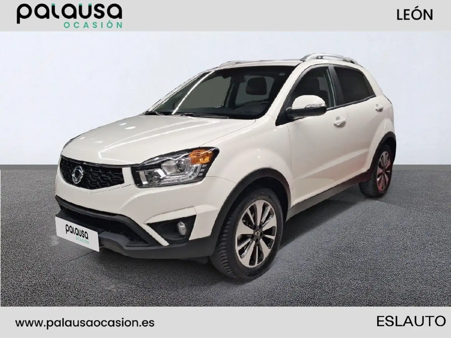 SsangYong Korando 2.0 D20T 175 PS LIMITED 4WD AUTO 175 5P Weiß - 1