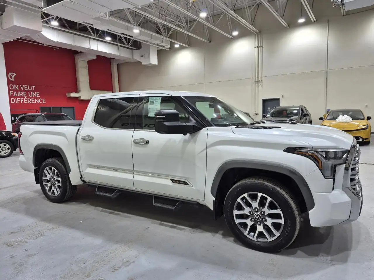 Toyota Tundra снимка Toyota Tundra