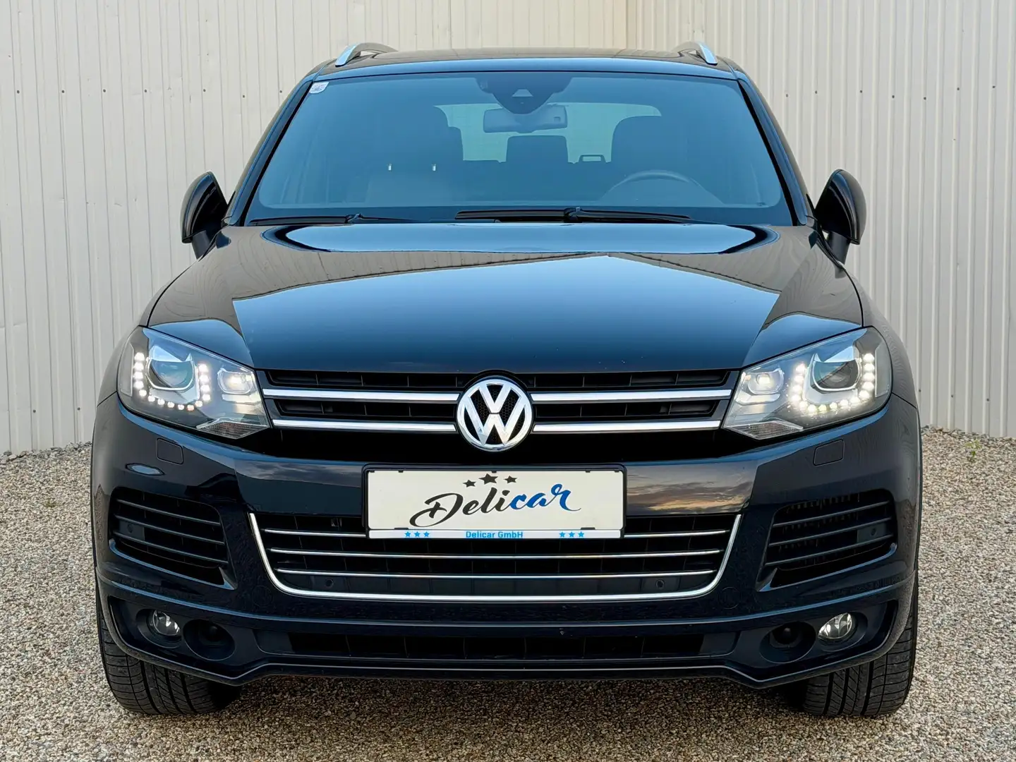 Volkswagen Touareg Sport V6 TDI R-Line Plus-Paket 4Motion Aut. Schwarz - 1