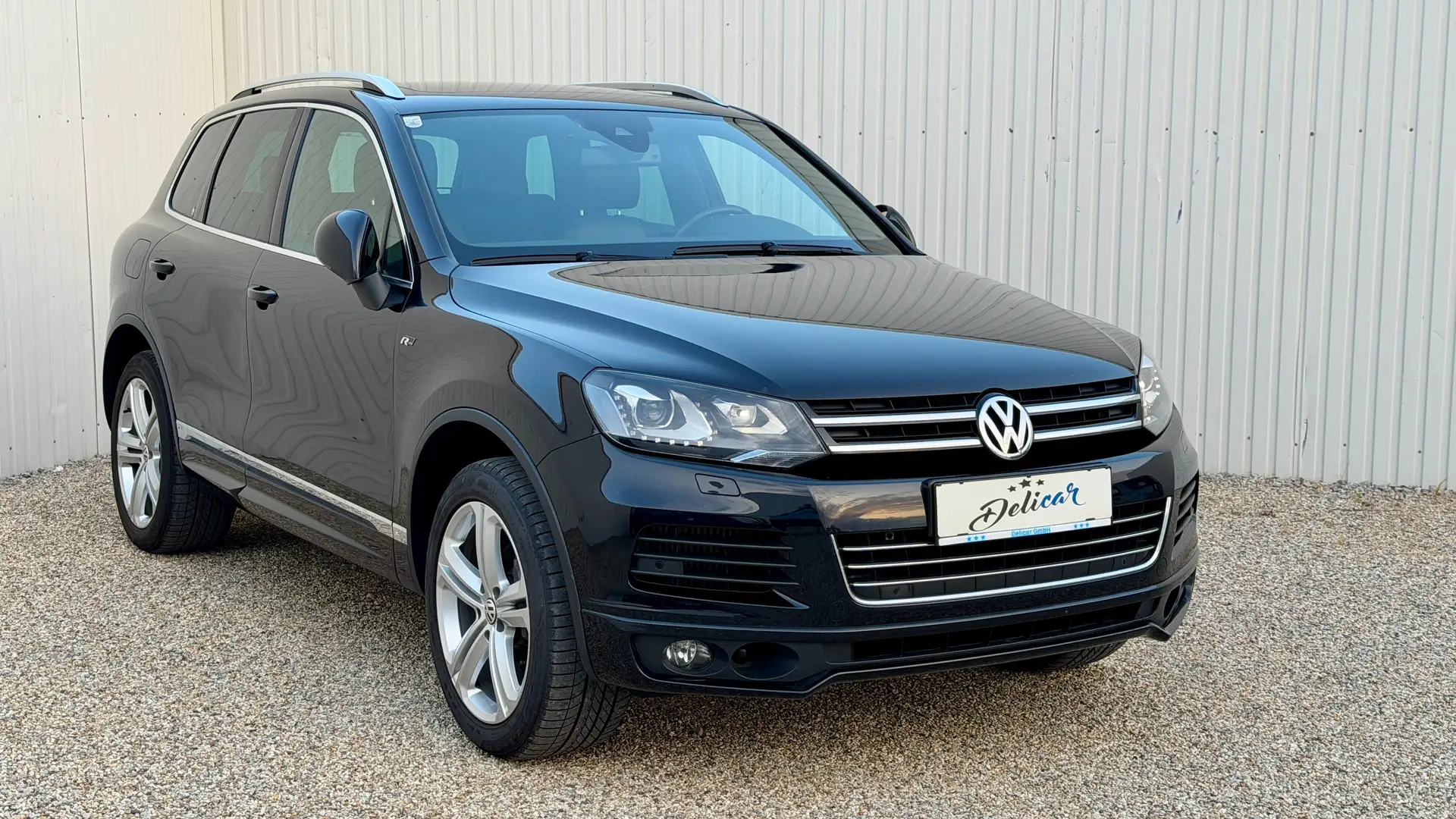 Volkswagen Touareg Sport V6 TDI R-Line Plus-Paket 4Motion Aut. Schwarz - 2