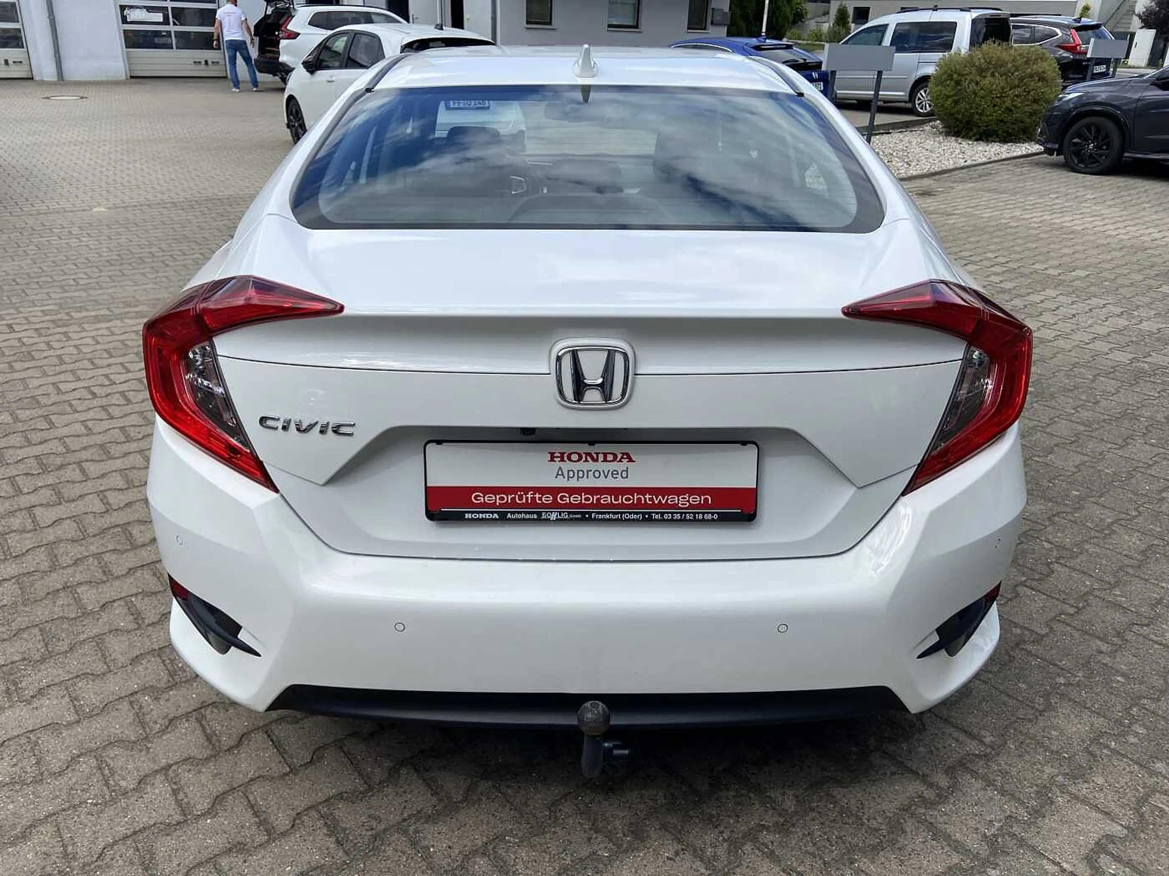Honda Civic 1.5 Turbo Executive inkl. Winterräder — photo 8