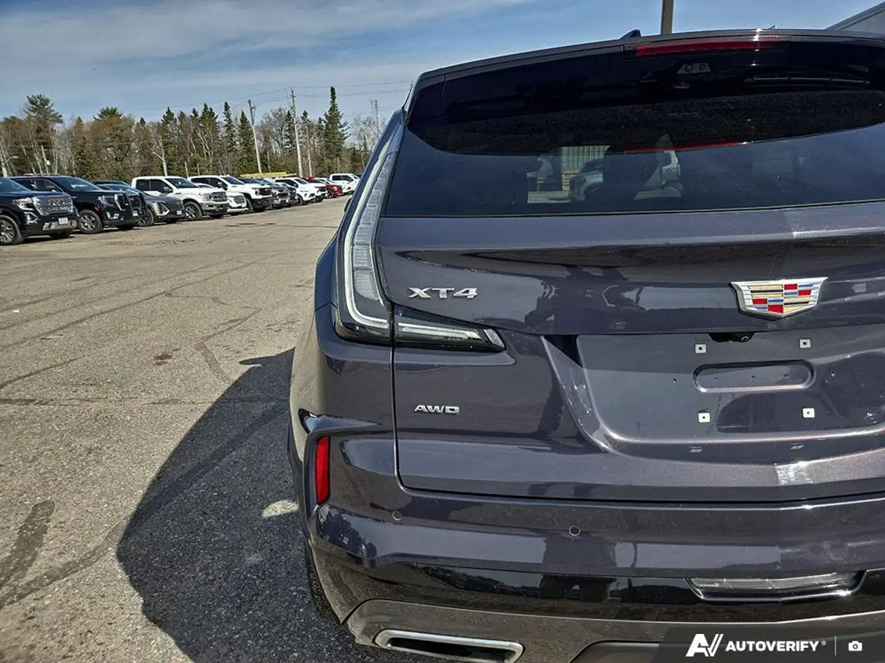 Cadillac XT4 снимка Cadillac XT4