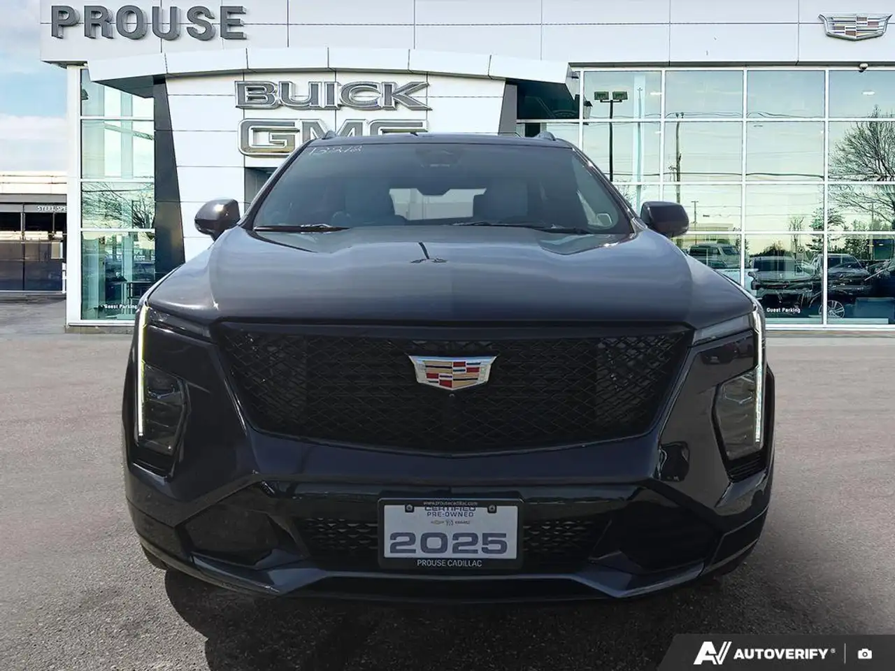 Cadillac XT4 снимка Cadillac XT4