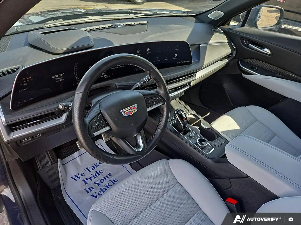 Cadillac XT4 снимка Cadillac XT4