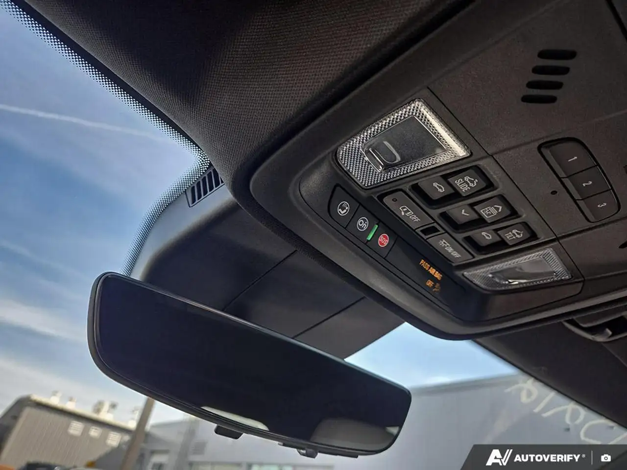 Cadillac XT4 снимка Cadillac XT4