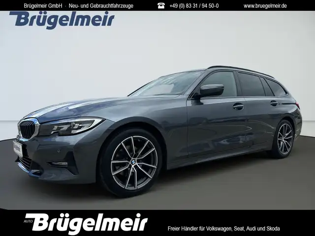 Bmw 320 d xDrive Touring Sport Aut.+STHZ+AHK+PANO+HUD Sport Line BC/L R Sensor/Dachrel./NSW/Rücksitzlehne geteilt (40:20:40)