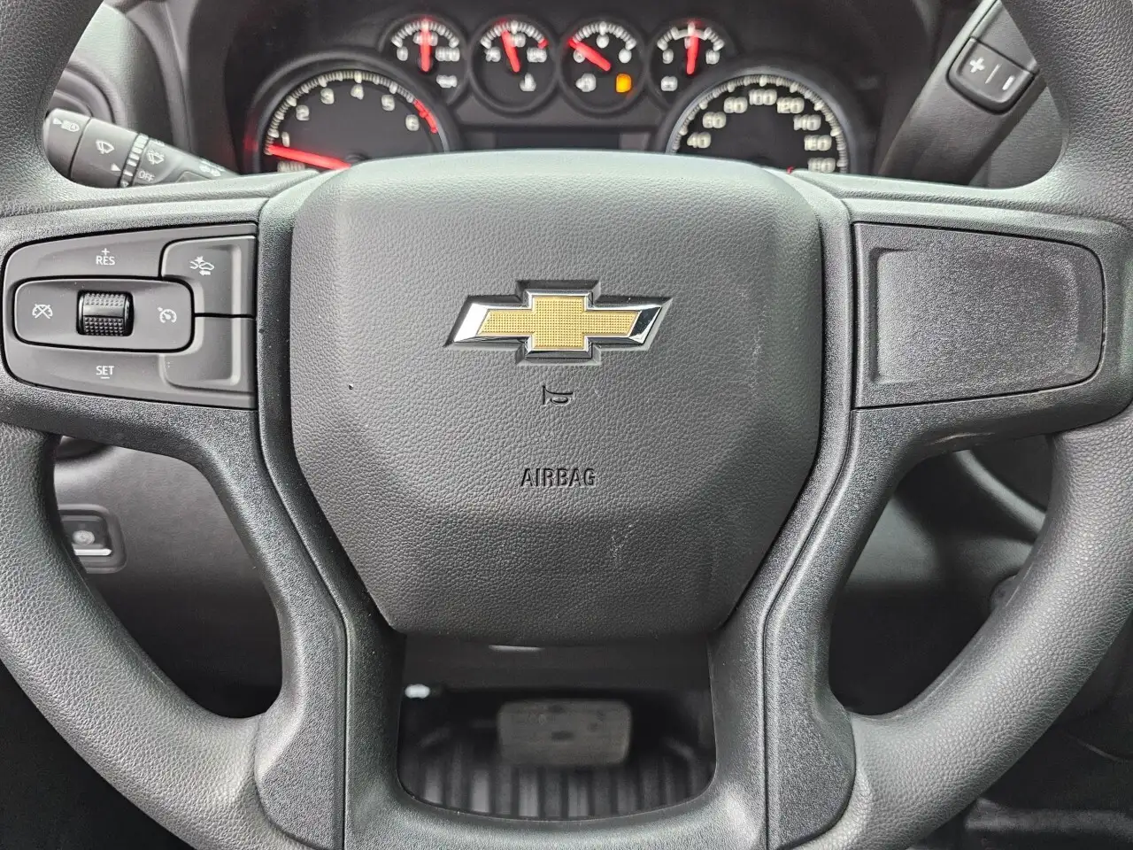 Chevrolet Silverado 1500 снимка Chevrolet Silverado 1500