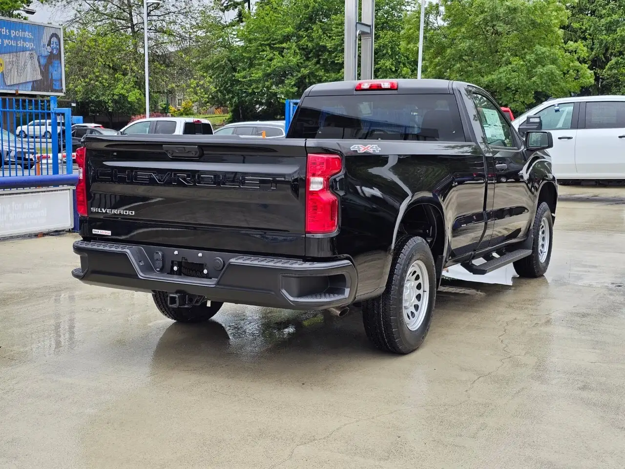 Chevrolet Silverado 1500 снимка Chevrolet Silverado 1500