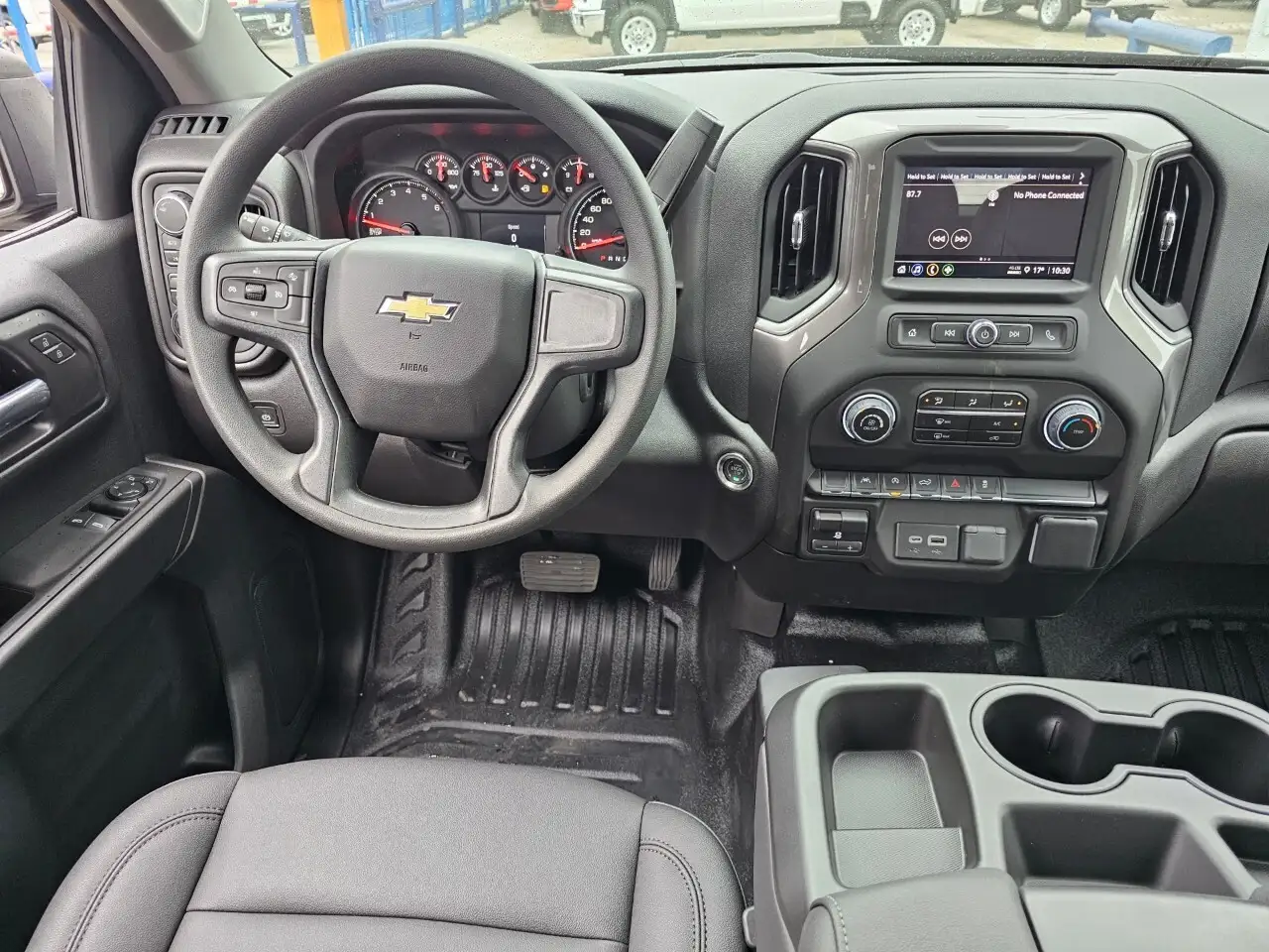 Chevrolet Silverado 1500 снимка Chevrolet Silverado 1500