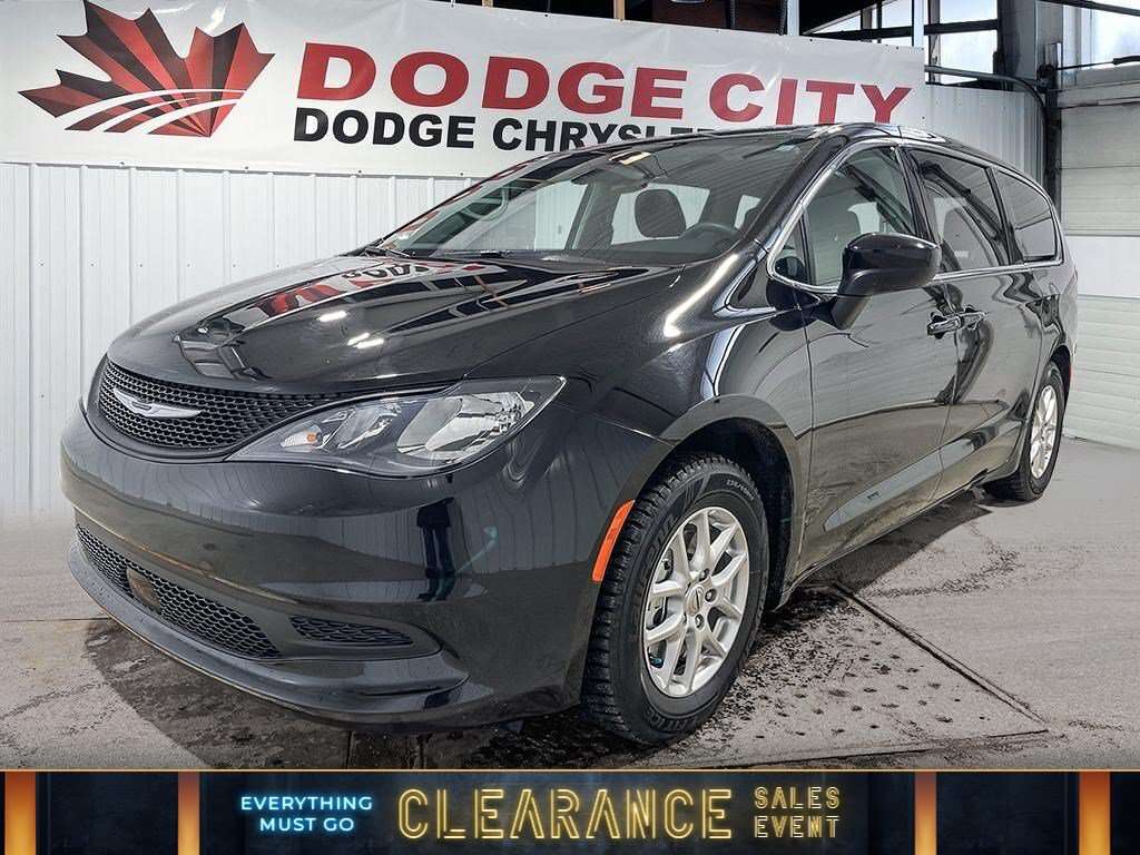 2024 Chrysler Grand Caravan SXT | Engine Block Heater | Android Auto & Apple C