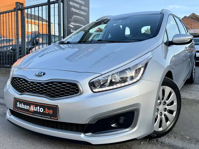 Kia Ceed SW / cee'd SW Cee'd SW 1.4i ° NAVI ° CAMERA ° AIRCO ° GARANTI 12
