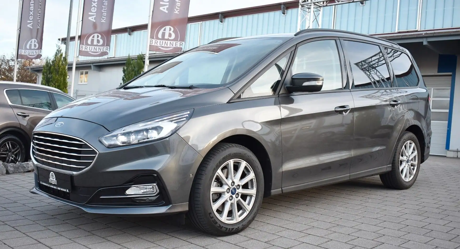 Ford Galaxy Hybrid Trend / / Sitze / 1. Hand Gris - 2