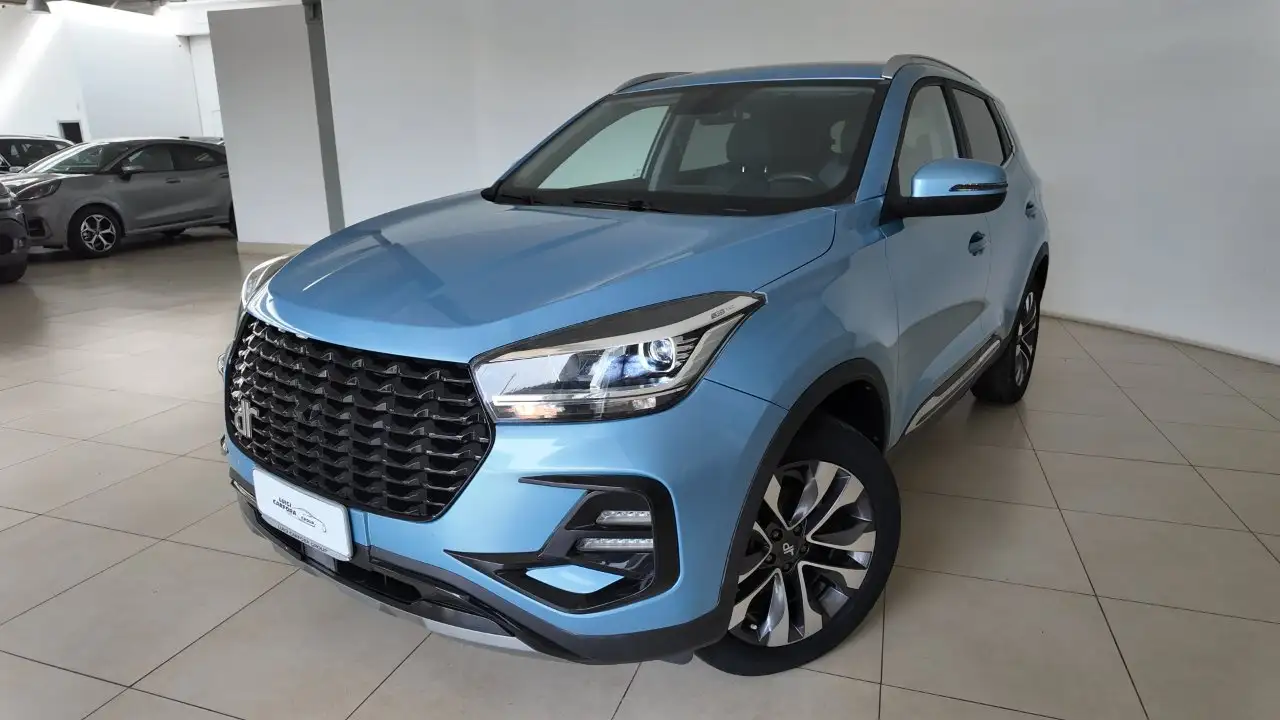 DR Automobiles DR5.0