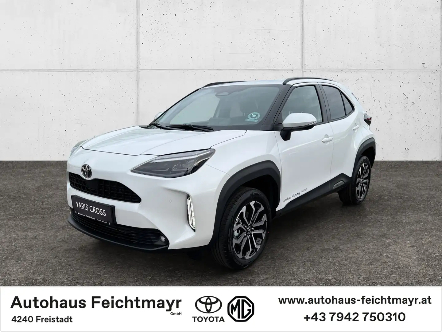 Toyota Yaris Cross HYBRID 2WD Active Drive Safety Paket 5t. Weiß - 1