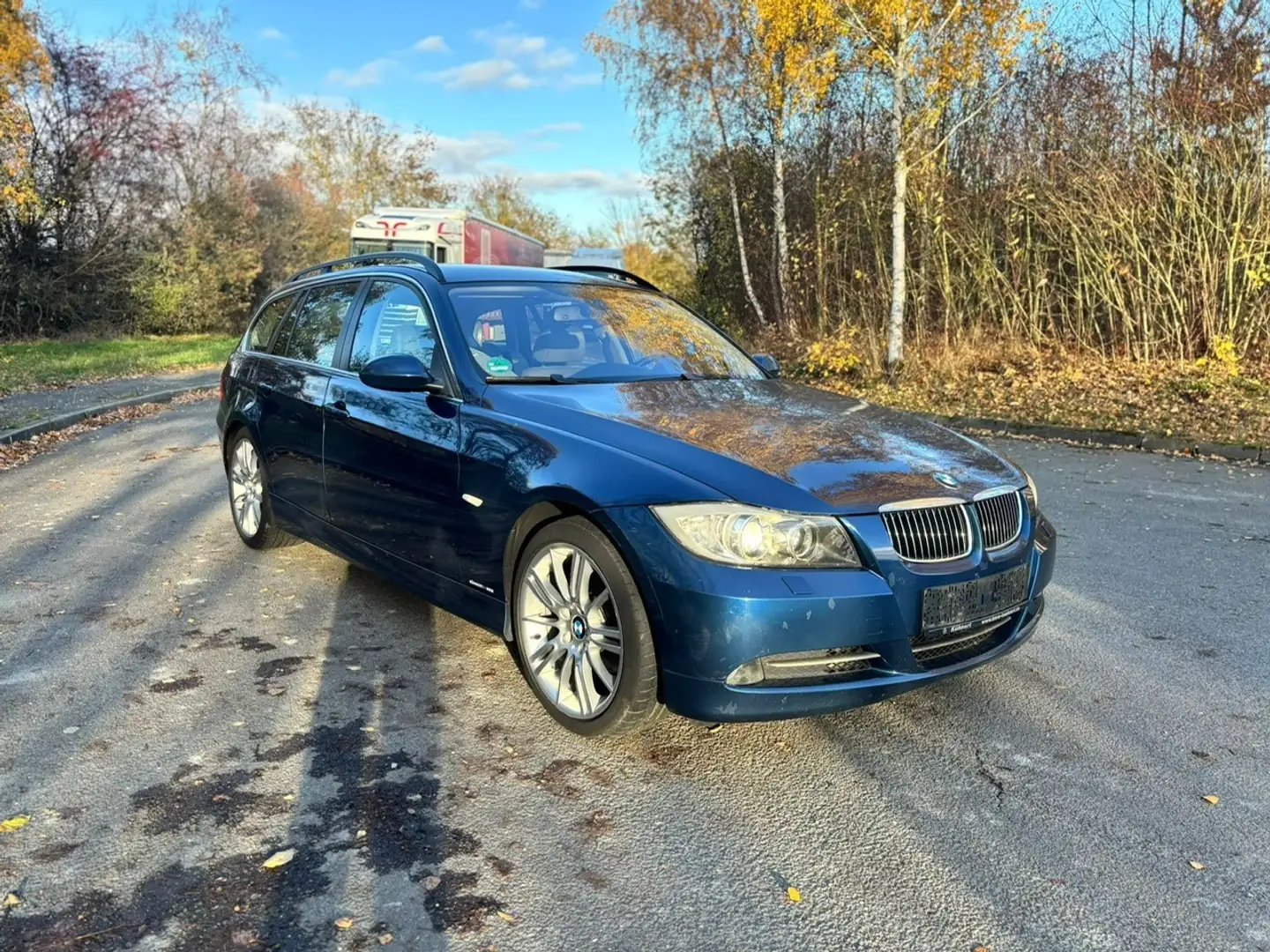 BMW 325 i touring Xen NaviProf. +im Kundenauftrag+ Blauw - 2