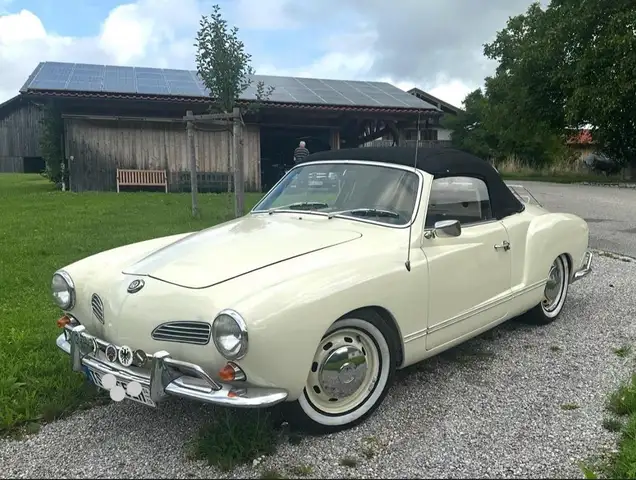 Volkswagen Karmann Ghia Cabriolet