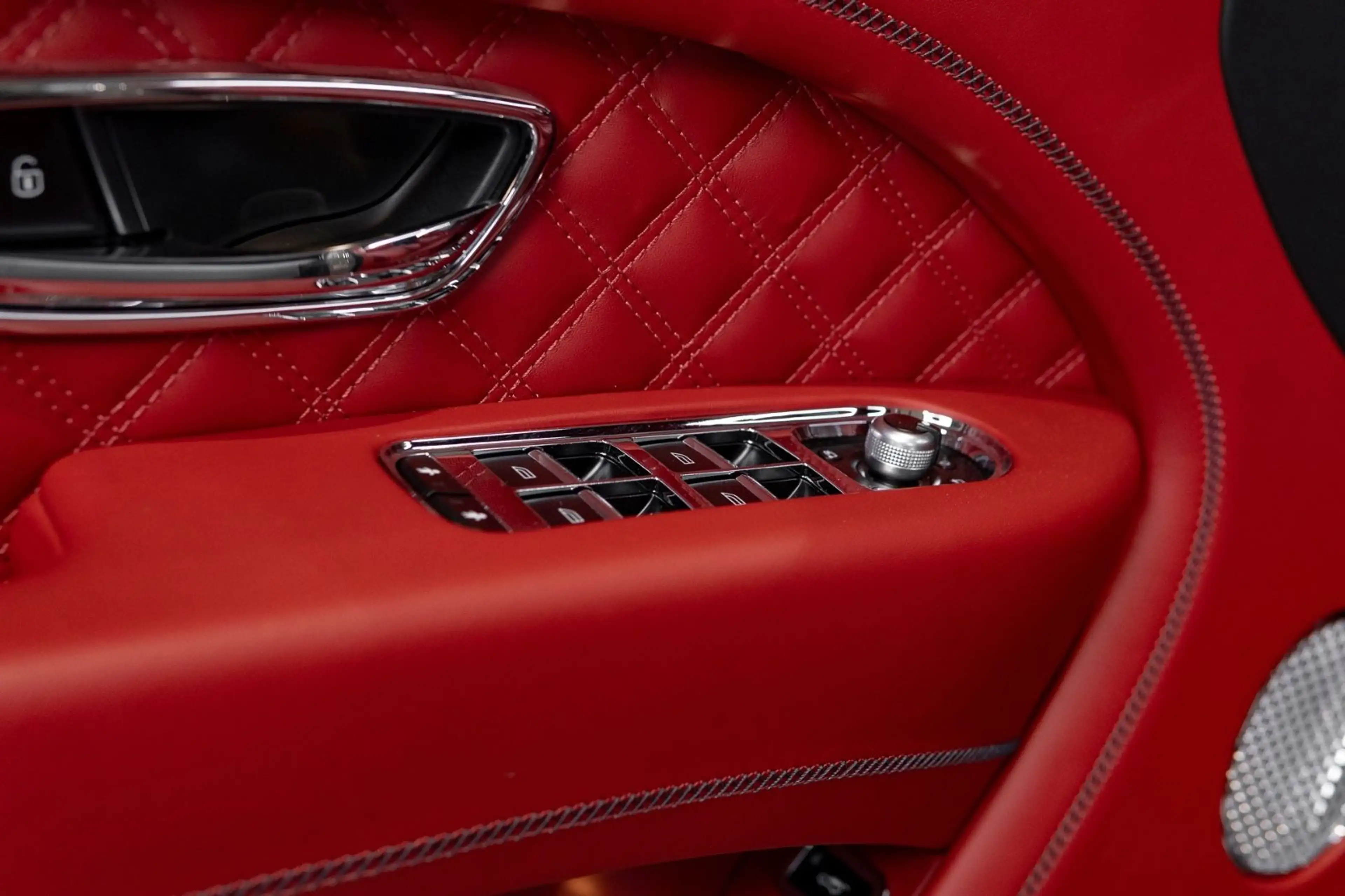Bentley Bentayga S °HUD°MASS°NIGHT°PANO°360° — photo 14