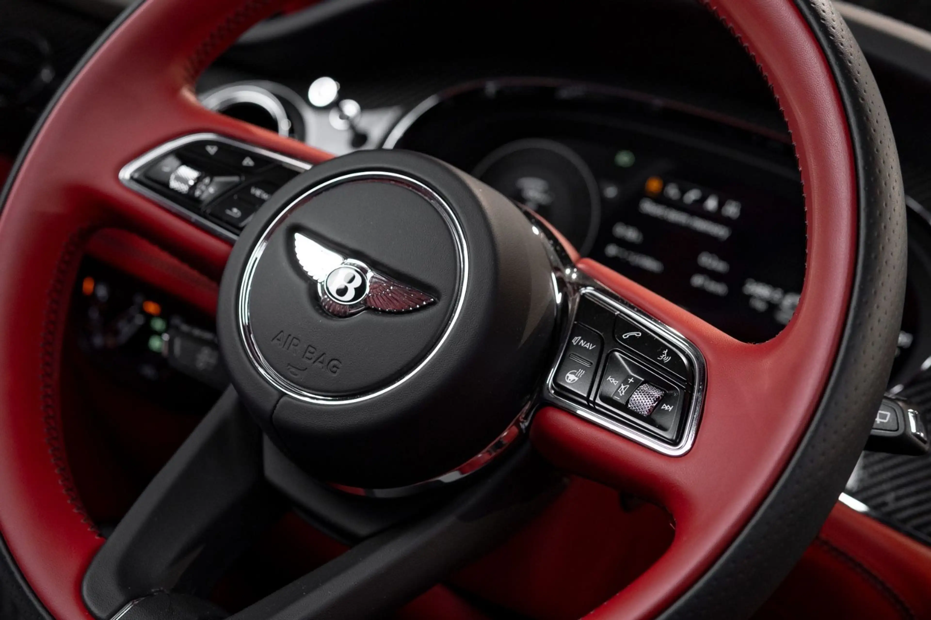 Bentley Bentayga S °HUD°MASS°NIGHT°PANO°360° — photo 8