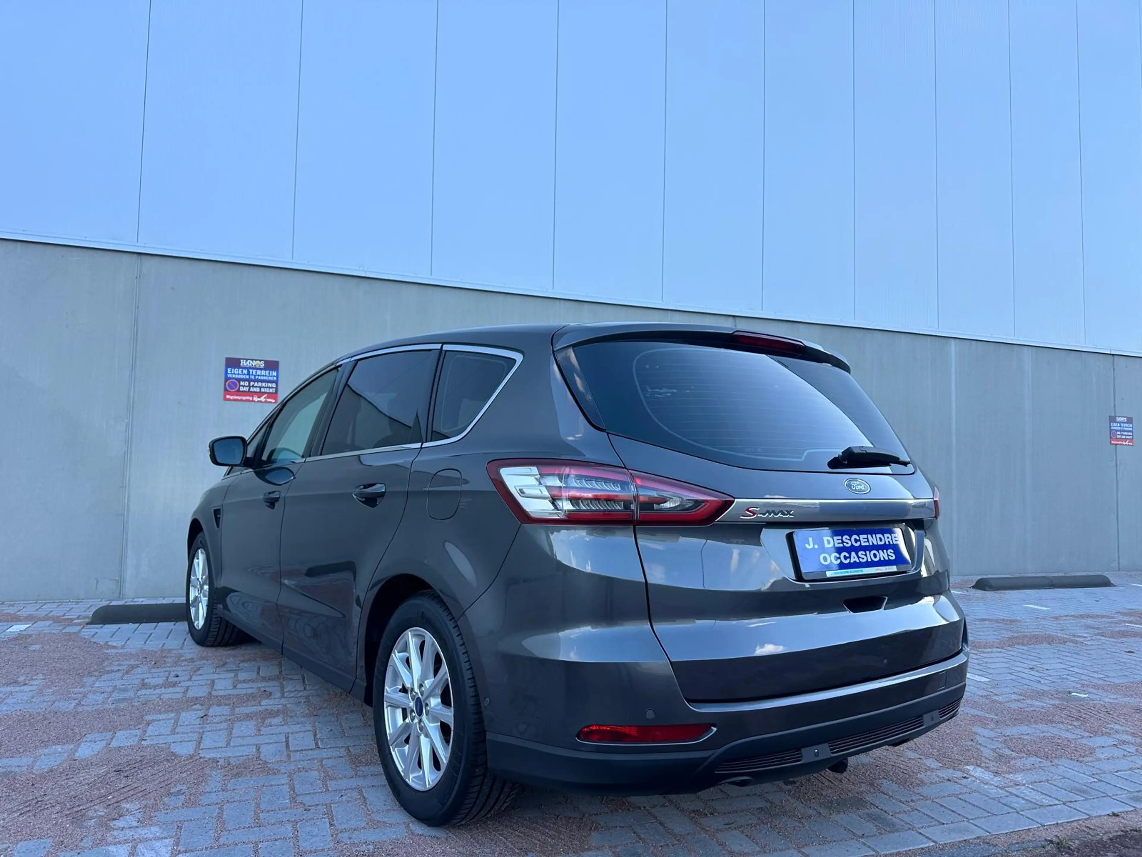 Ford S-Max 1.5 Titanium 7p. Climate C, Cruise C, Navigatie, A — photo 3
