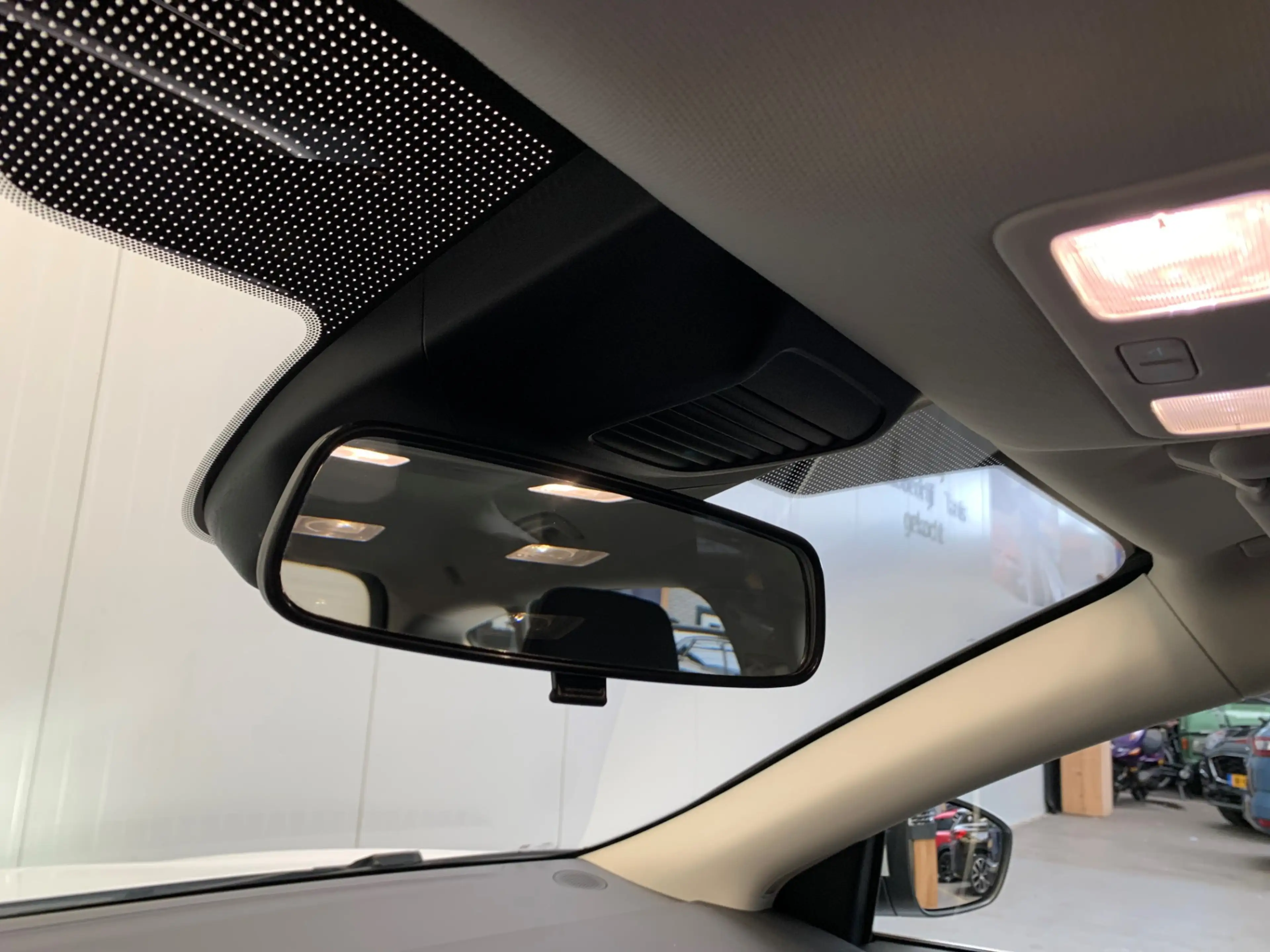 Ford Focus Wagon 1.0 EcoBoost Trend Edition Business NAVIGATI — photo 34