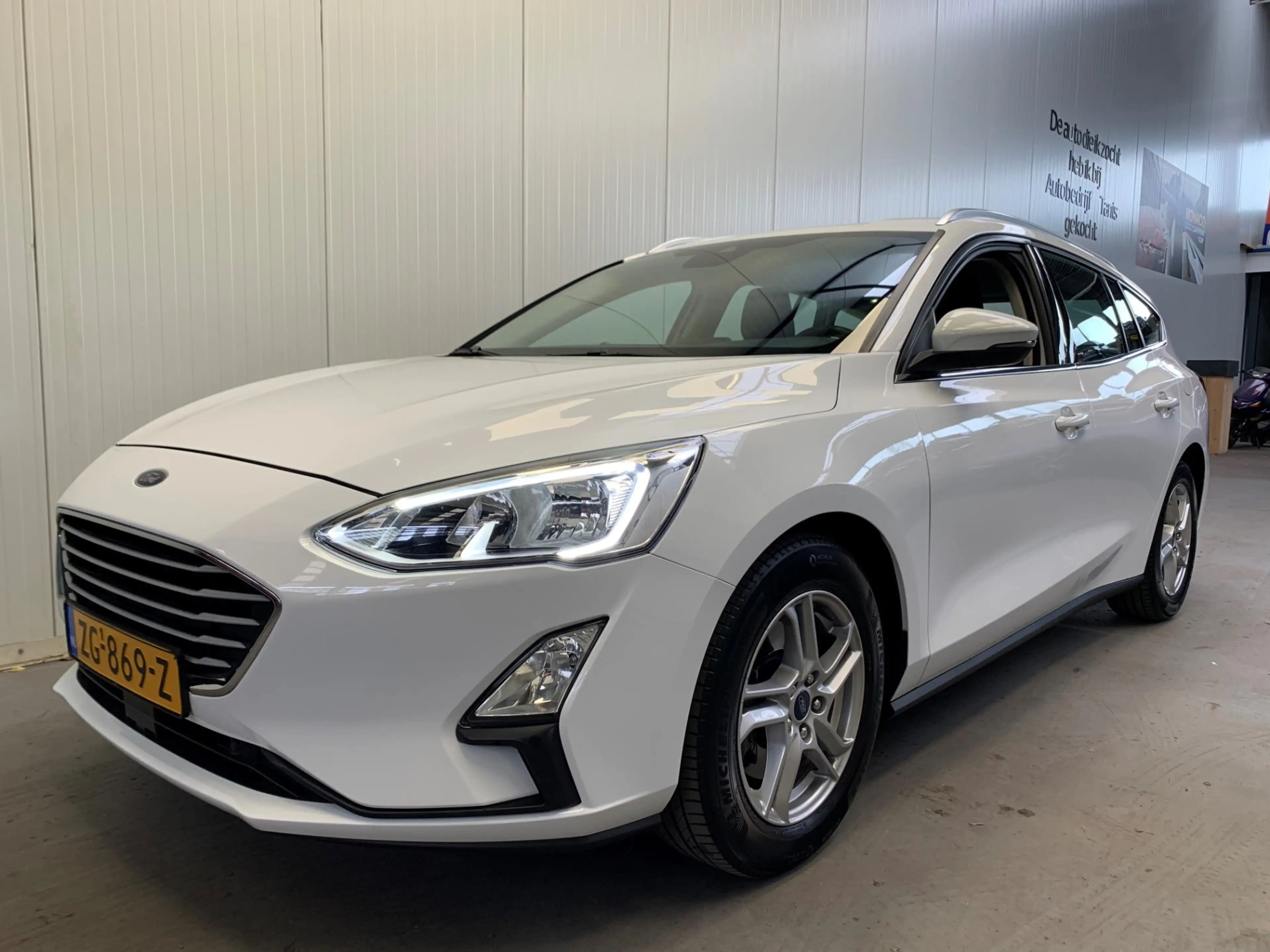 Ford Focus Wagon 1.0 EcoBoost Trend Edition Business NAVIGATI — photo 14