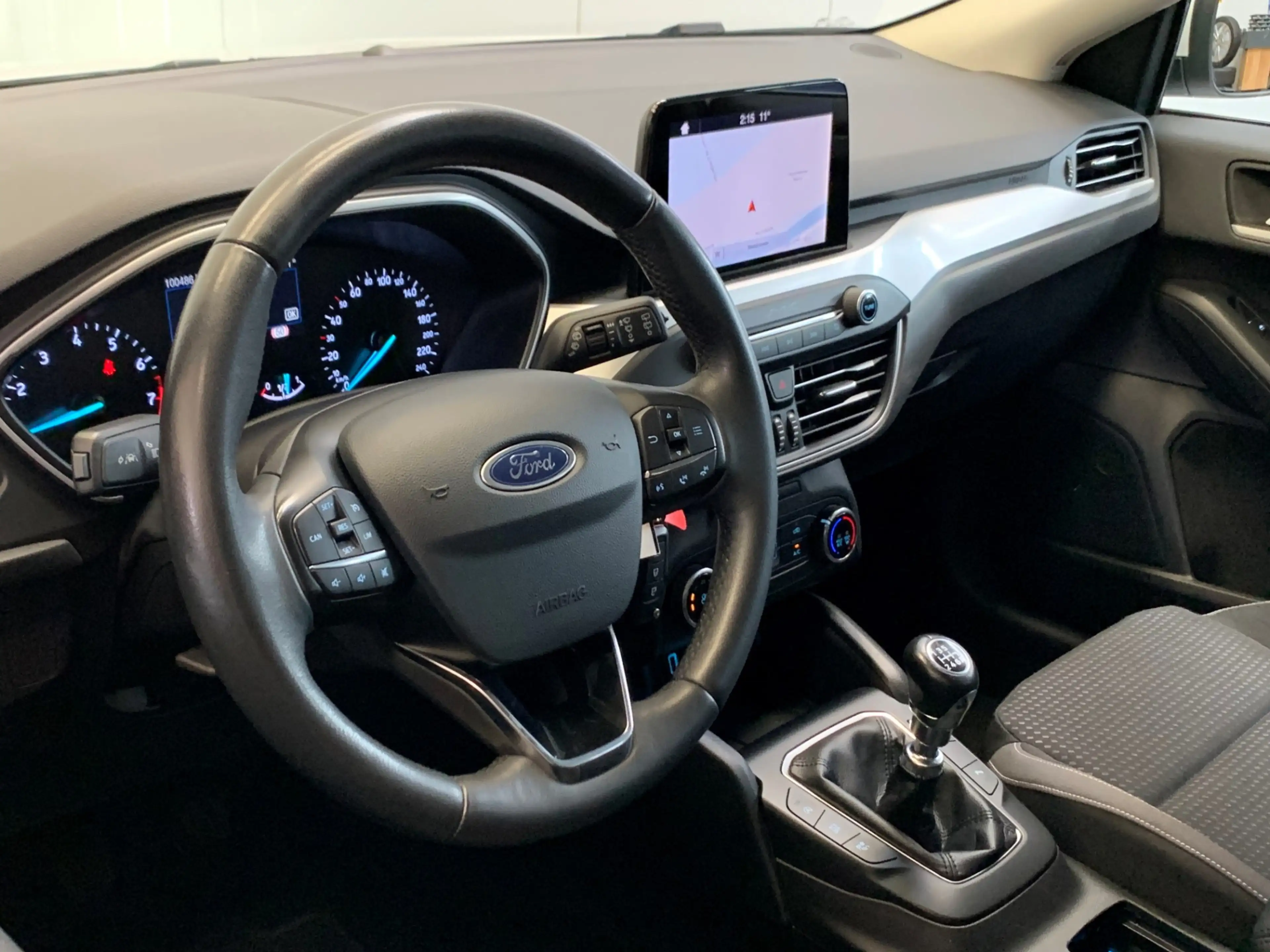 Ford Focus Wagon 1.0 EcoBoost Trend Edition Business NAVIGATI — photo 41